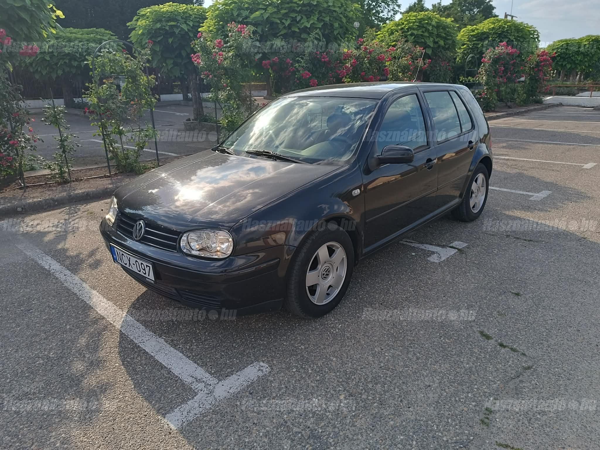 VOLKSWAGEN GOLF IV 2000/3 - 1