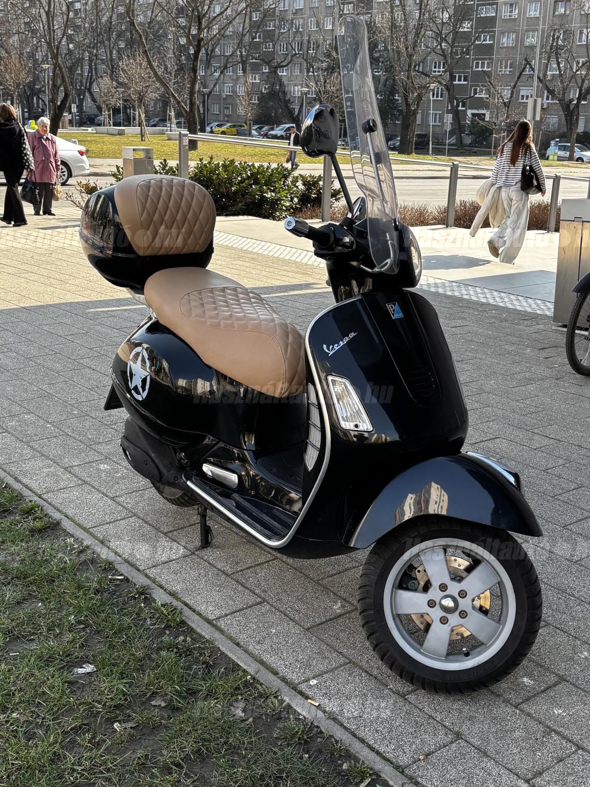 VESPA GT 125 2005/6 - 1
