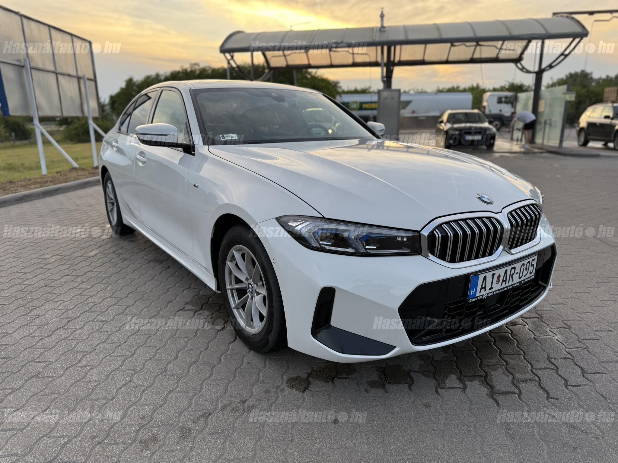 BMW 320 2023/12 - 1