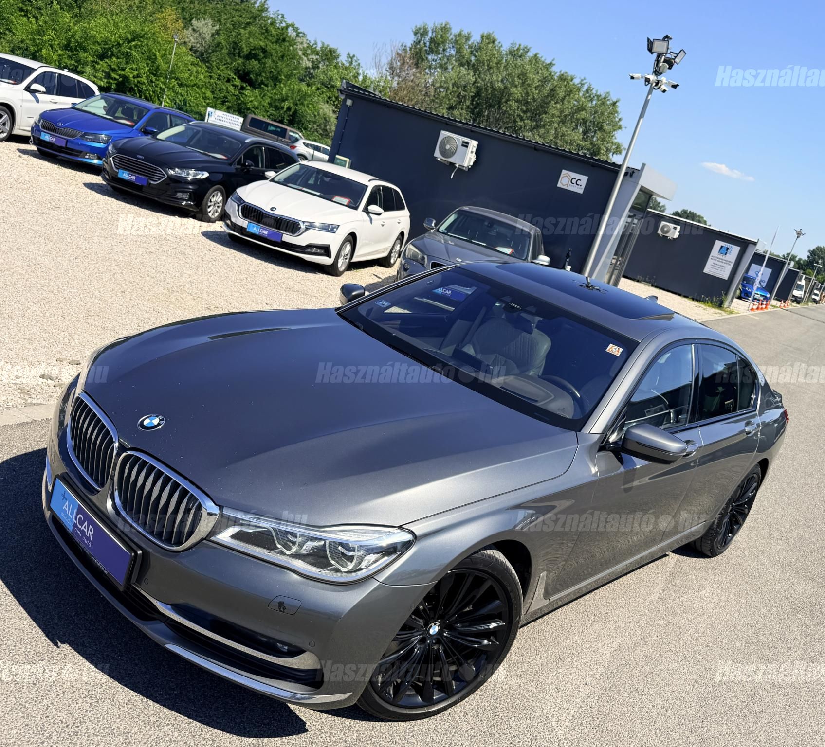 BMW 750 2015/9 - 1