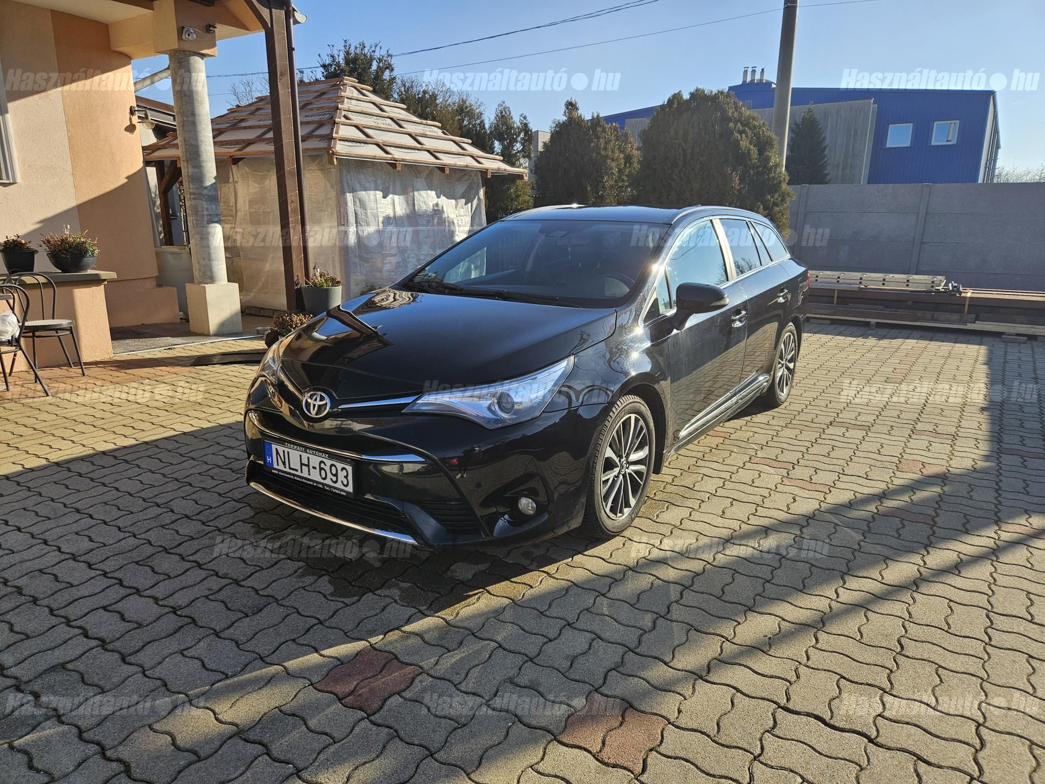 TOYOTA AVENSIS 2015/12 - 1