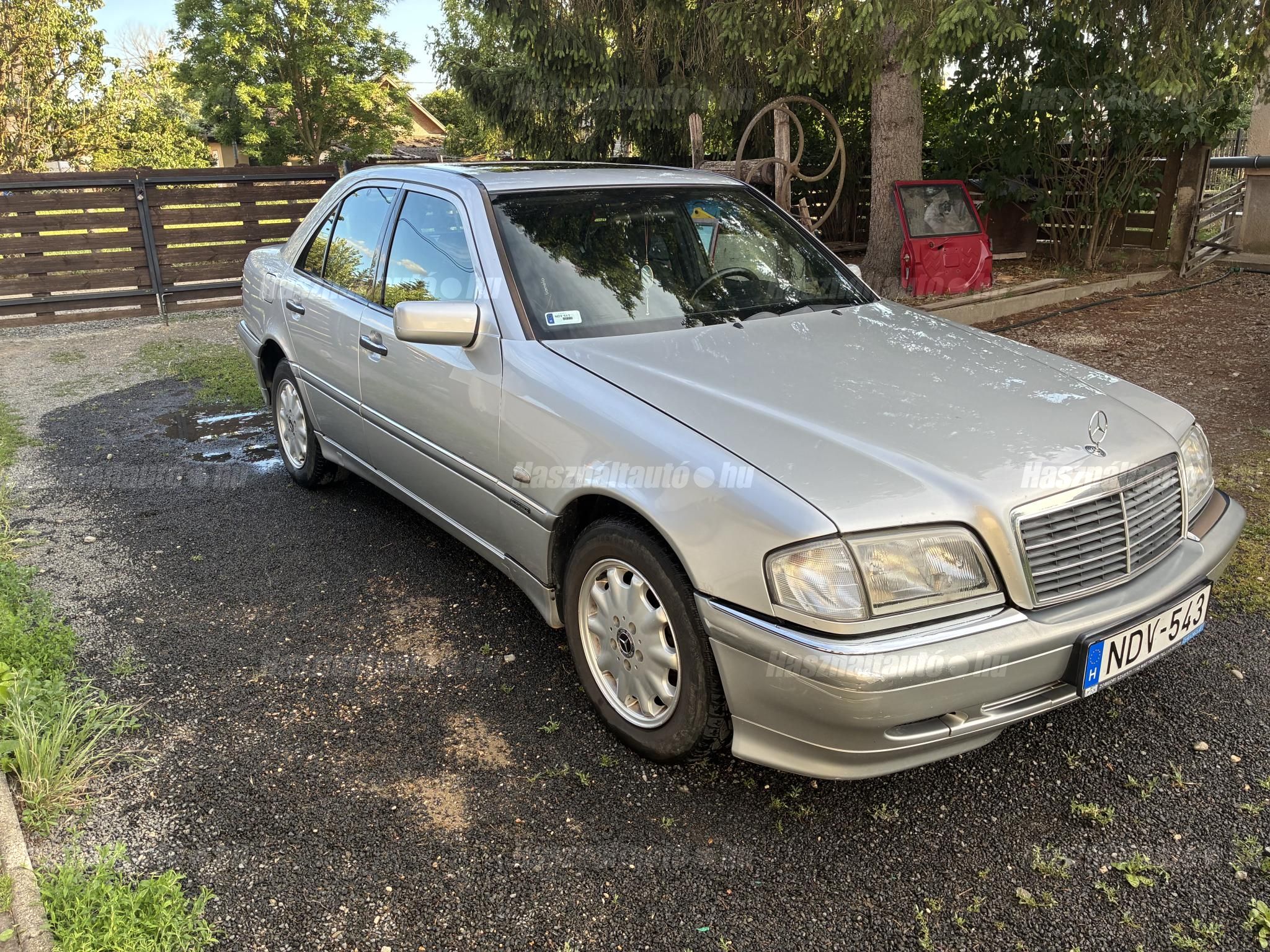MERCEDES-BENZ C 220 1998/1 - 1