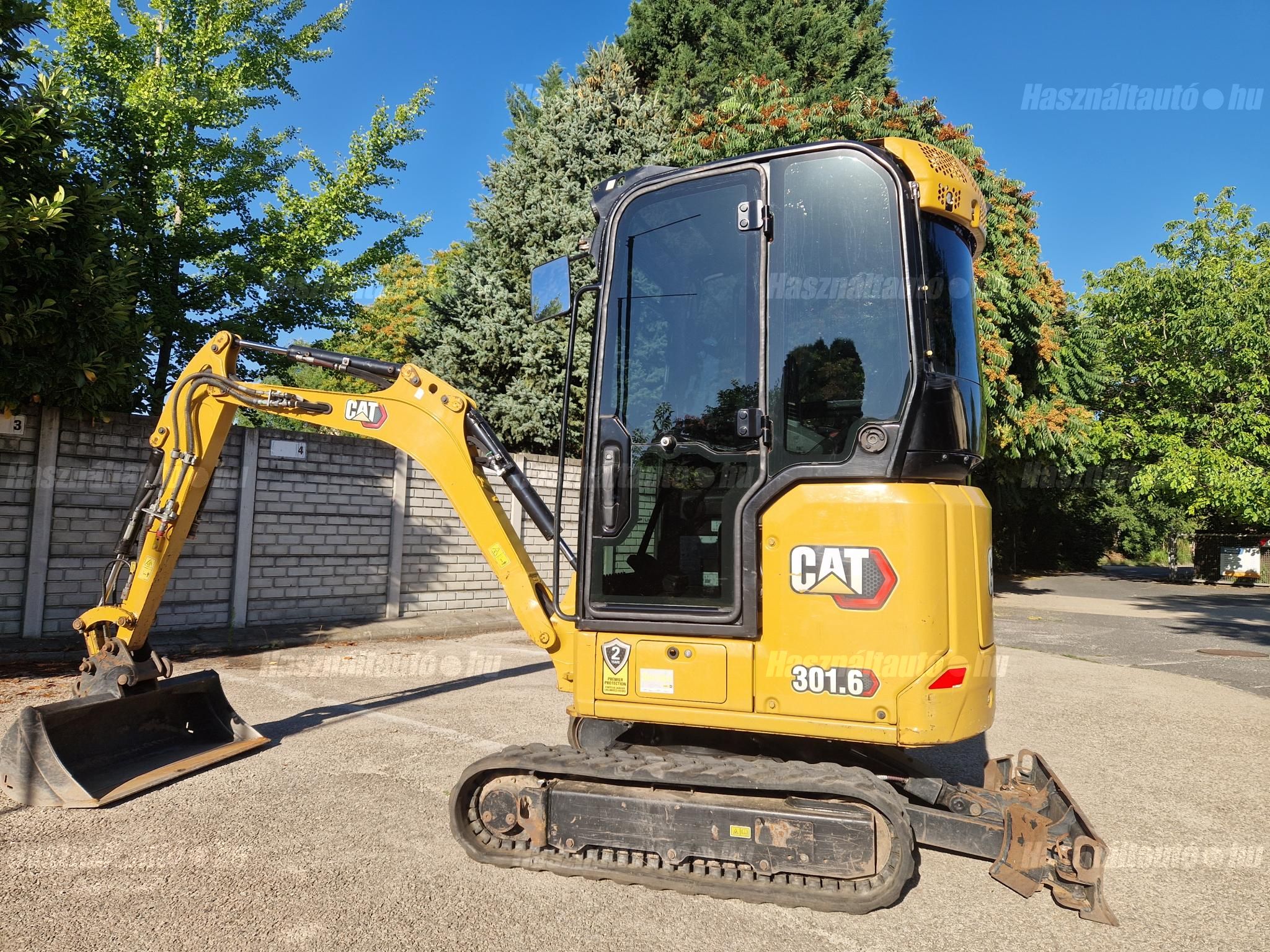 CATERPILLAR 2022/1 - 1