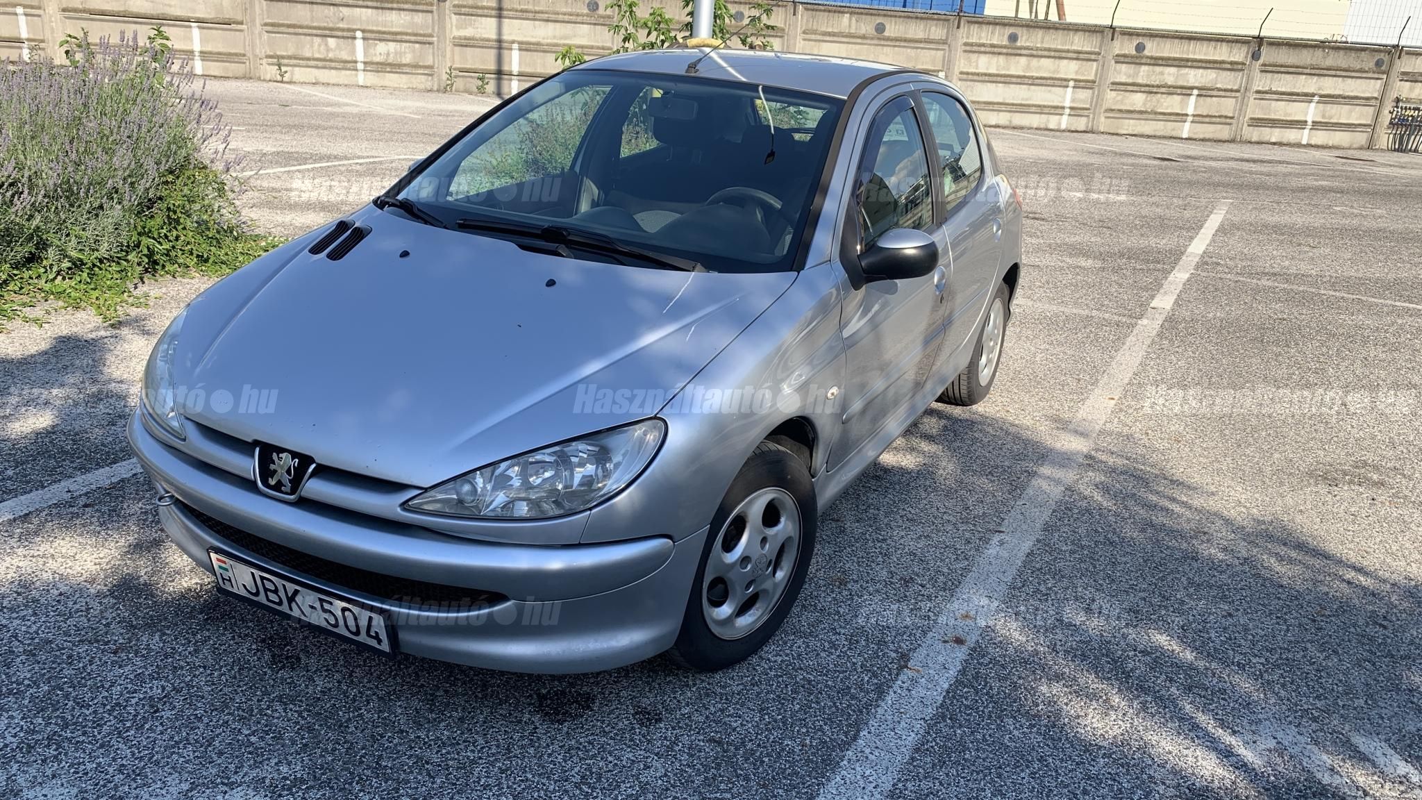 PEUGEOT 206 2004/4 - 1