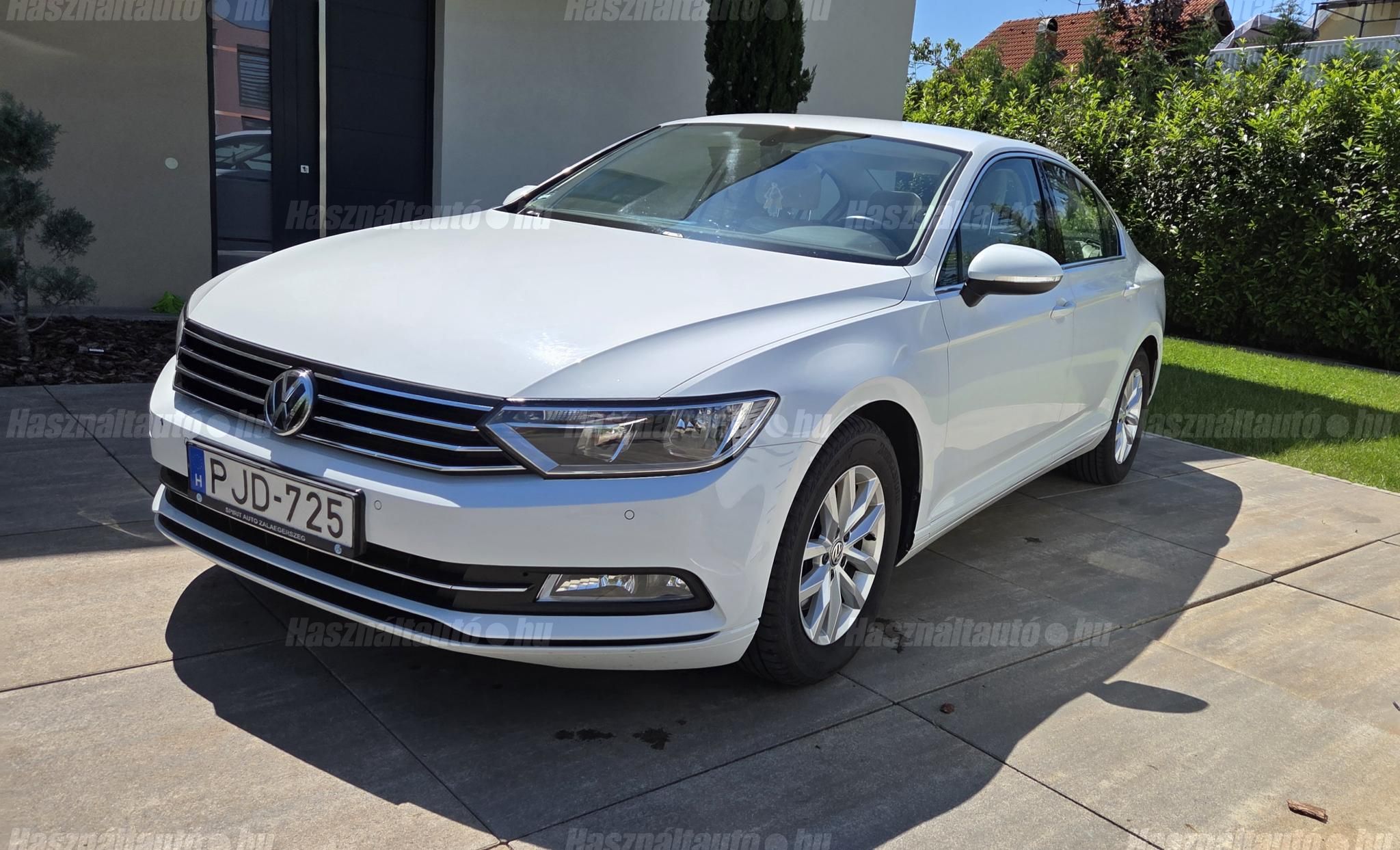 VOLKSWAGEN PASSAT VIII 2017/12 - 1