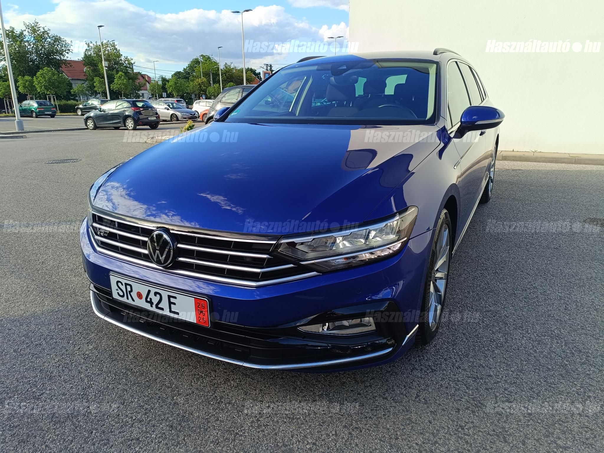 VOLKSWAGEN PASSAT 2022/2 - 1