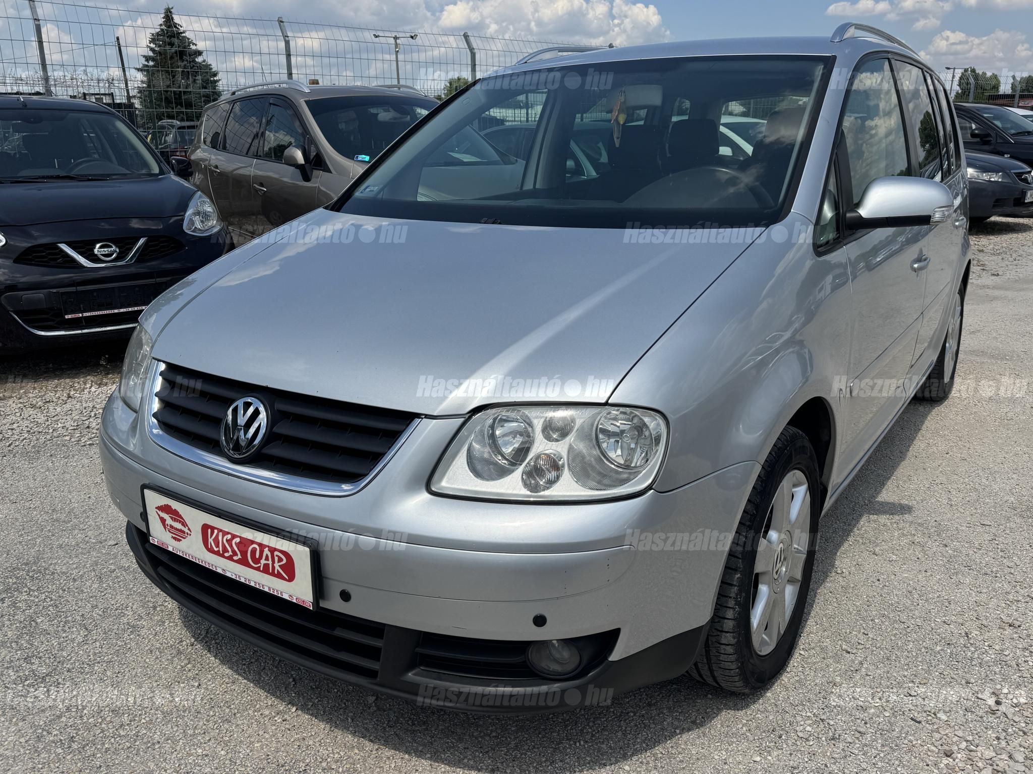 VOLKSWAGEN TOURAN 2004/12 - 1