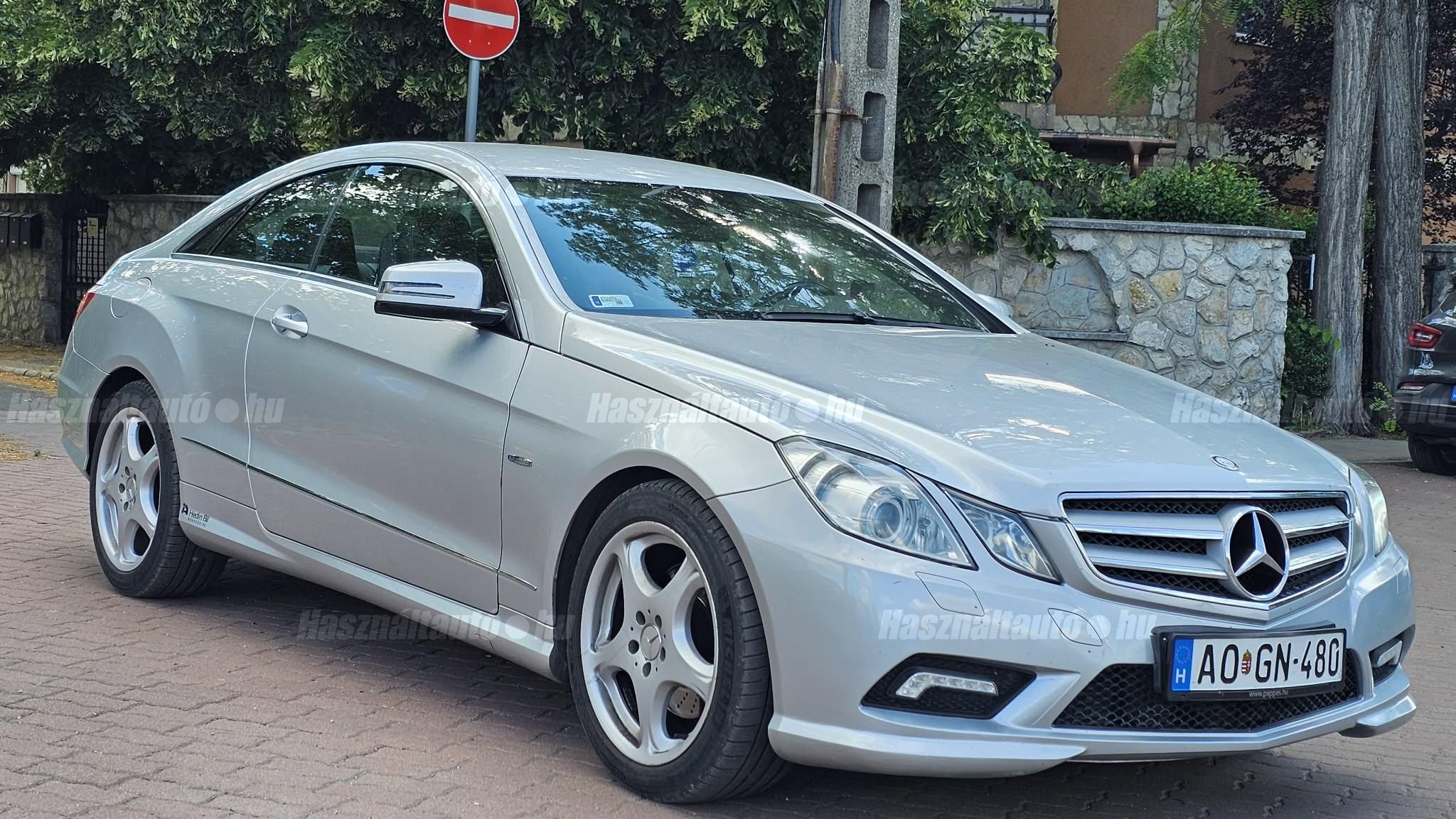 MERCEDES-BENZ E-OSZTÁLY 2010/3 - 1