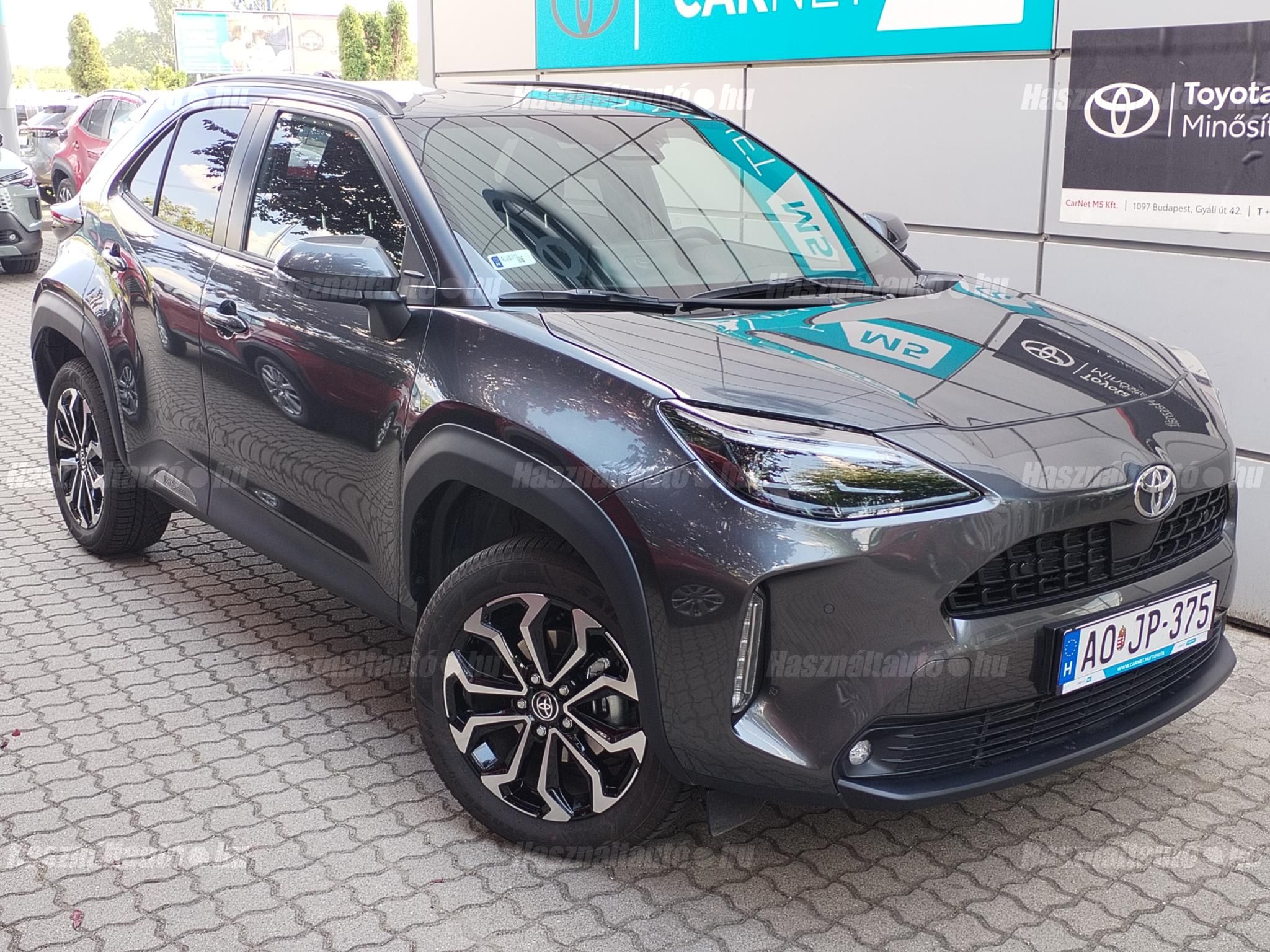 TOYOTA YARIS CROSS 2025/11 - 1