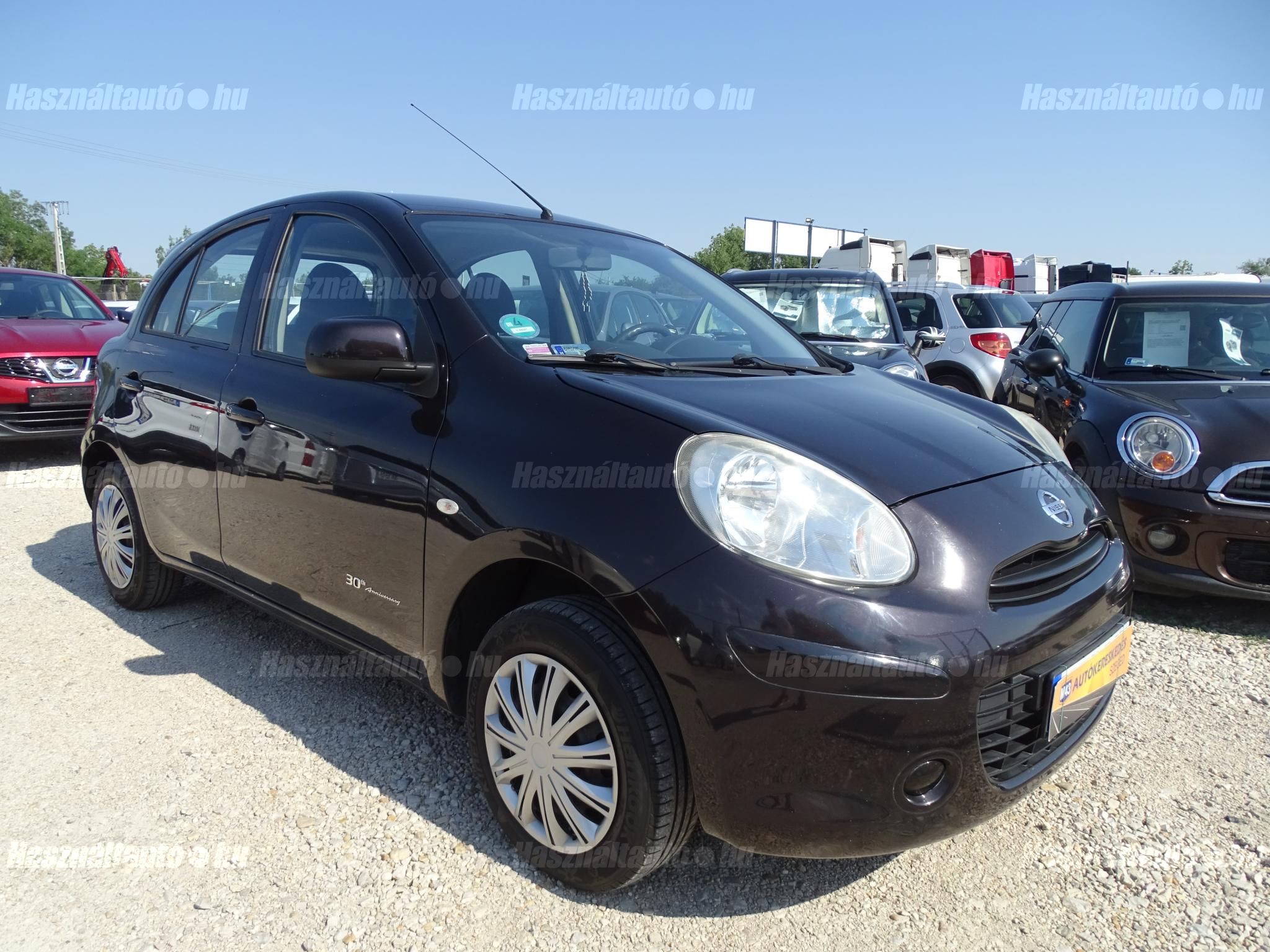 NISSAN MICRA 2013/8 - 1