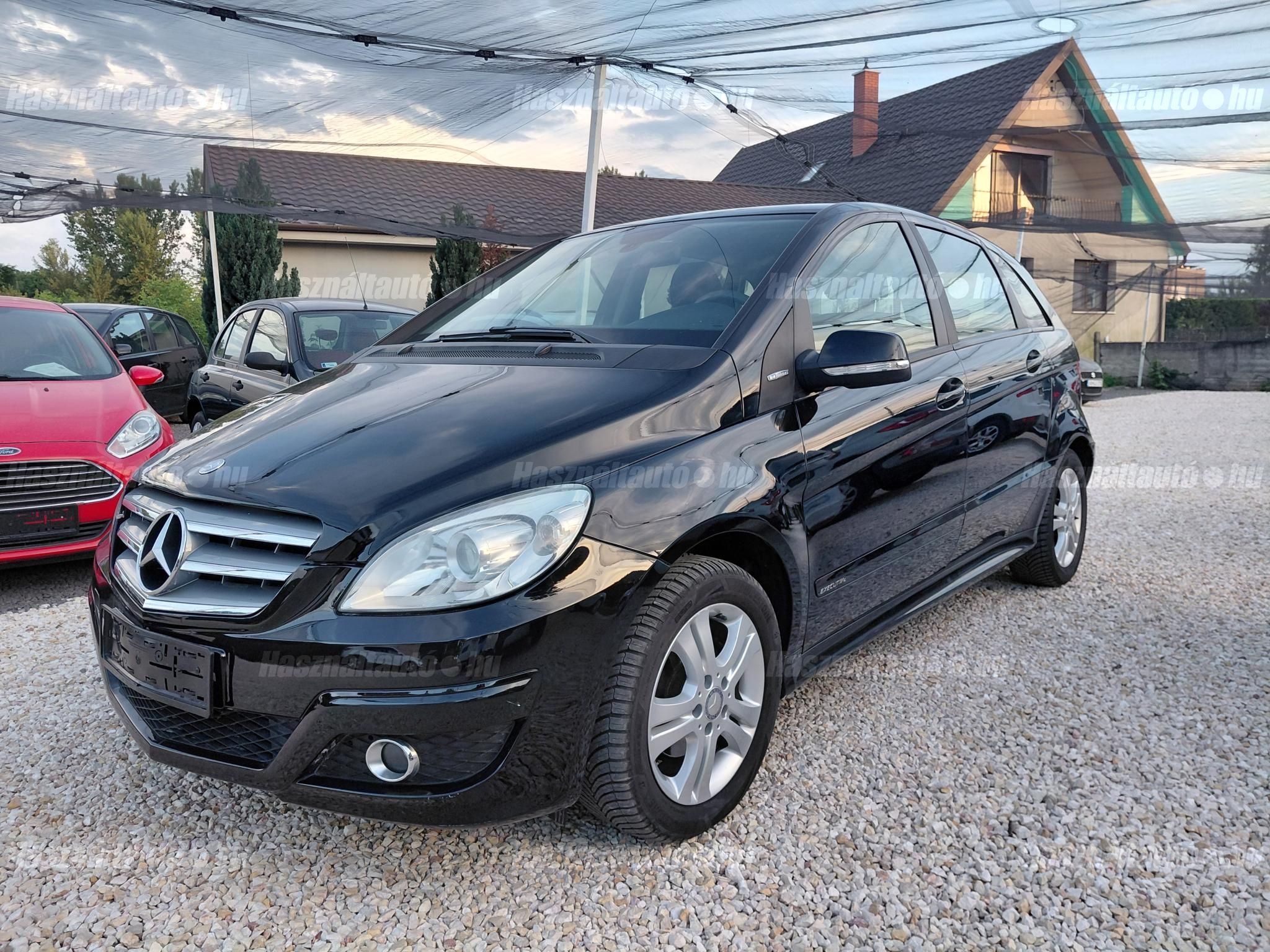 MERCEDES-BENZ B 180 2011/7 - 1