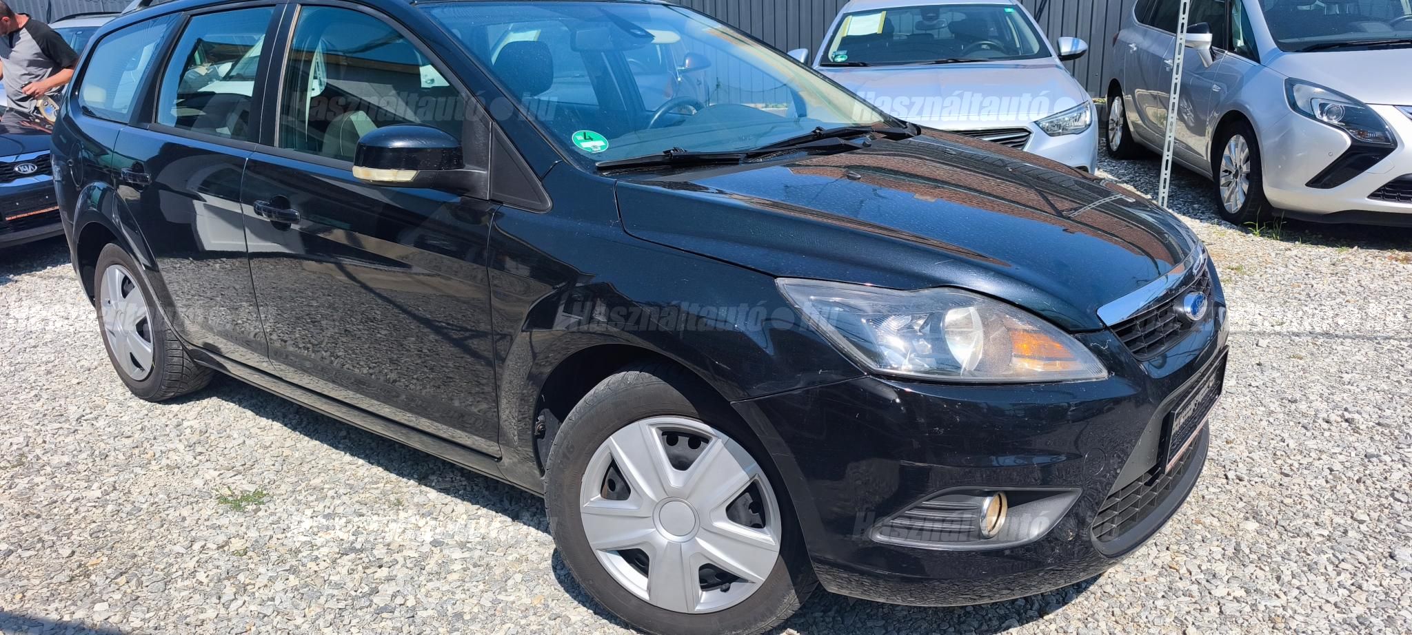 FORD FOCUS 2010/7 - 1