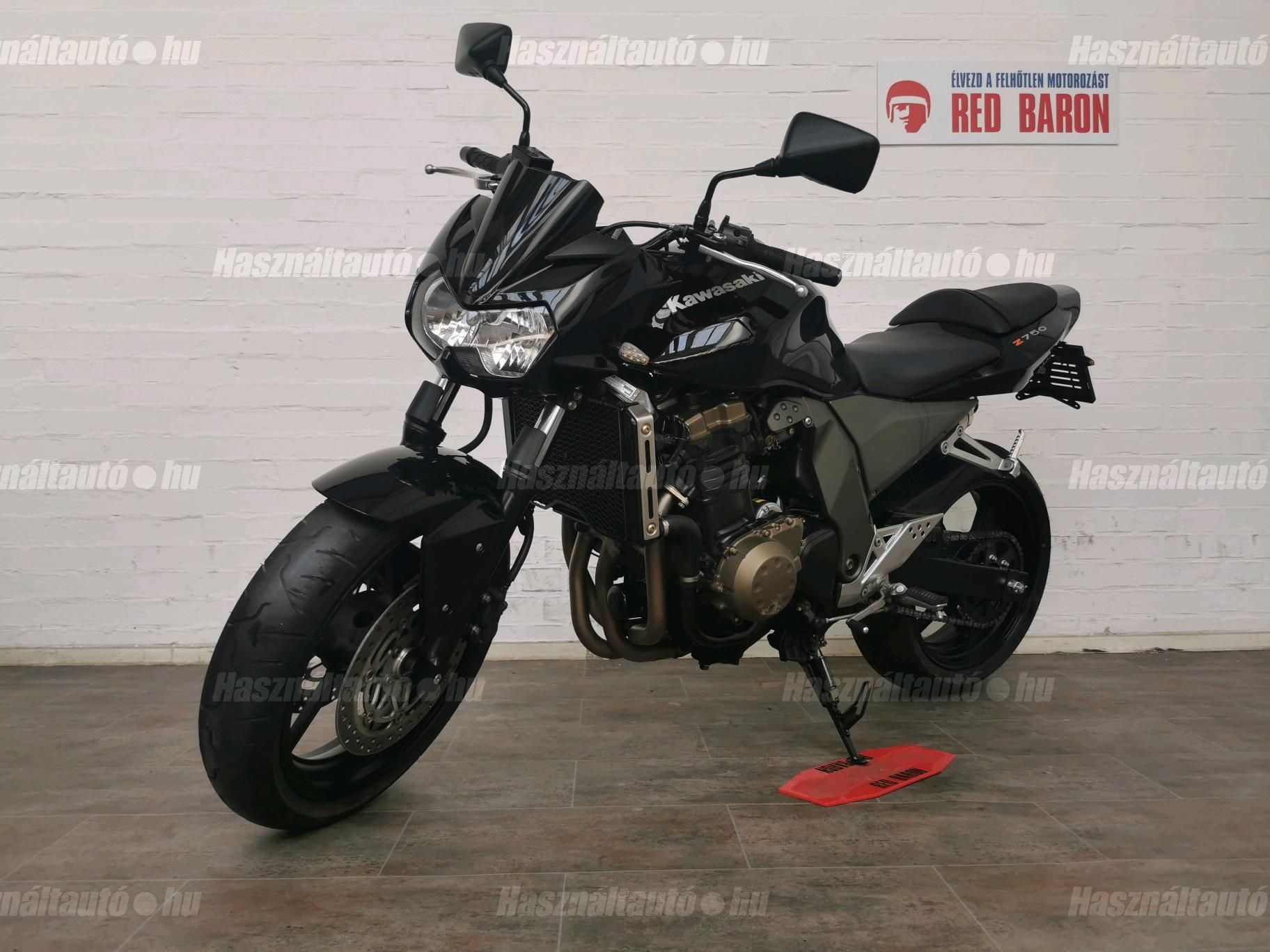 KAWASAKI Z 750 2004 - 1