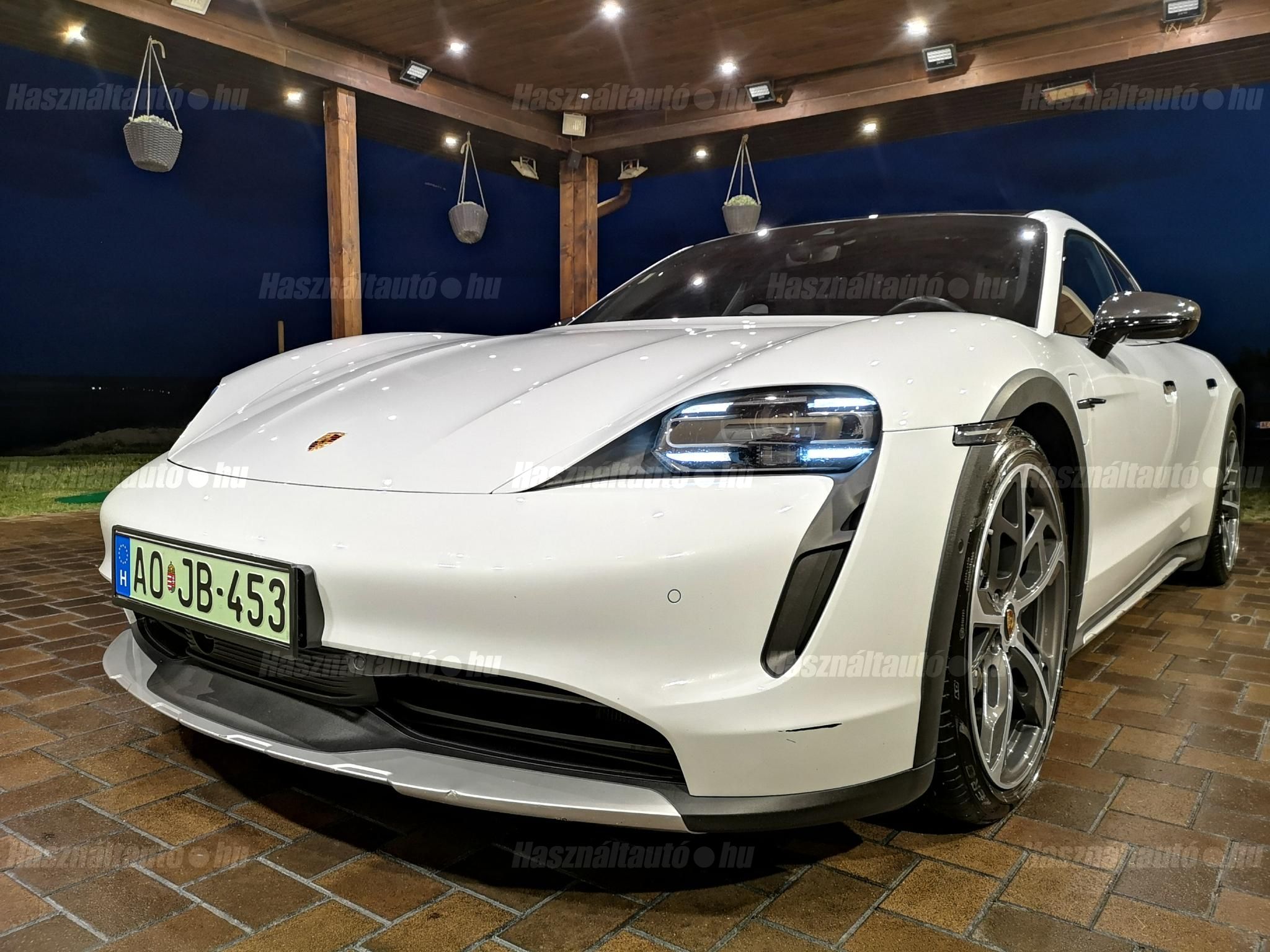 PORSCHE TAYCAN 2022/4 - 1
