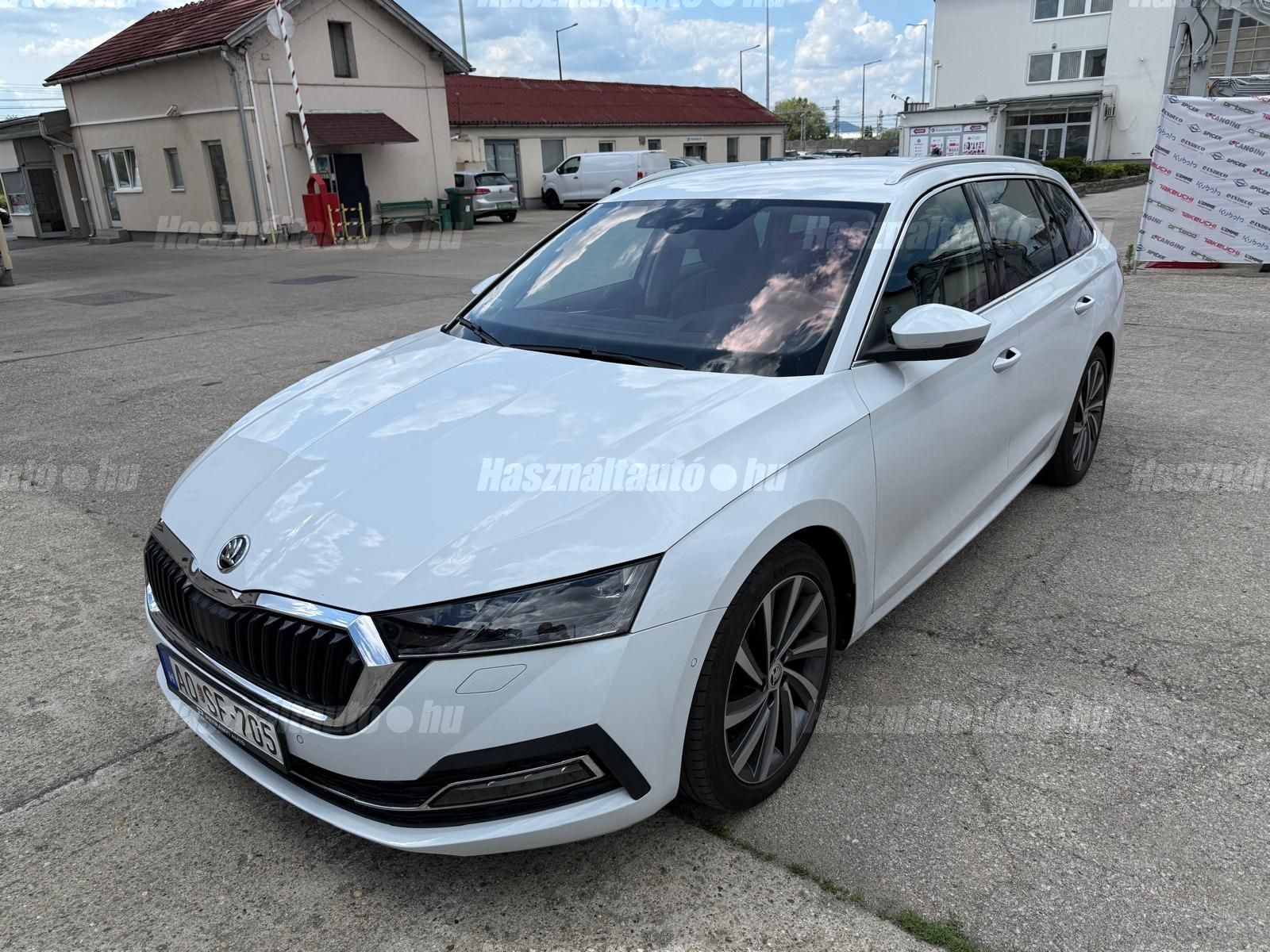 SKODA OCTAVIA 2022/11 - 1