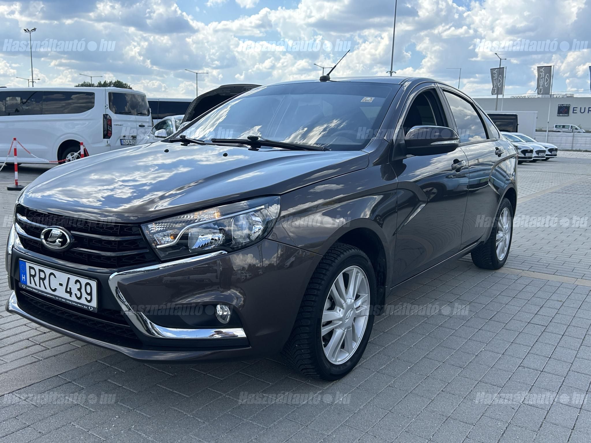 LADA VESTA 2019/8 - 1