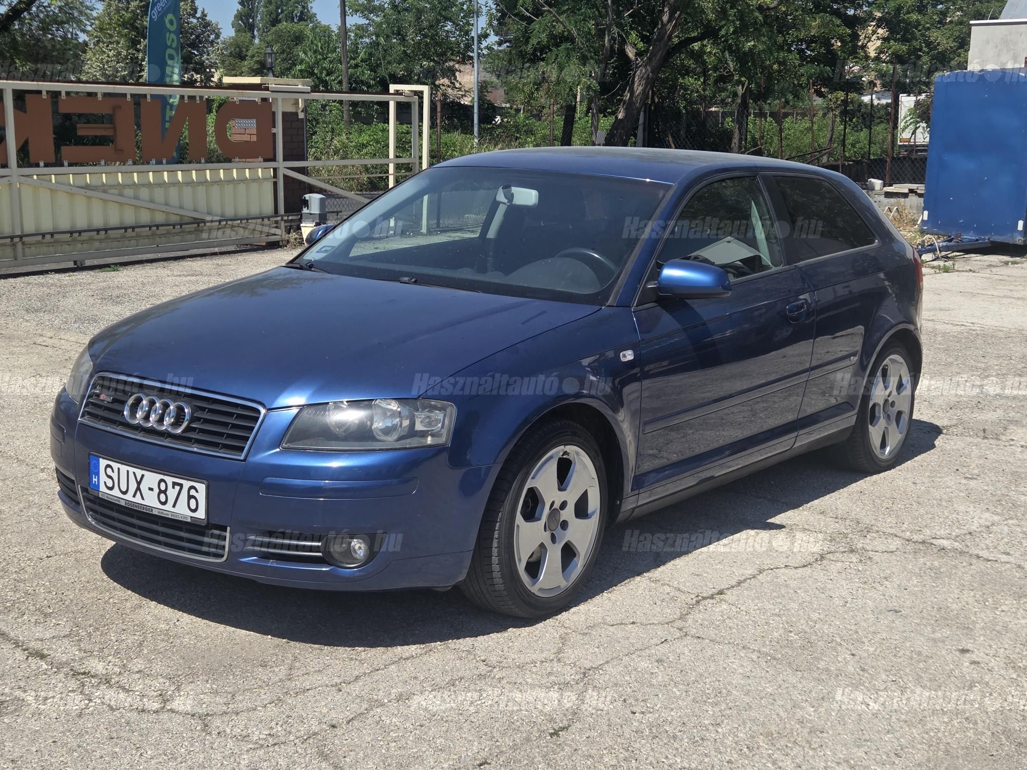 AUDI A3 2004/4 - 1