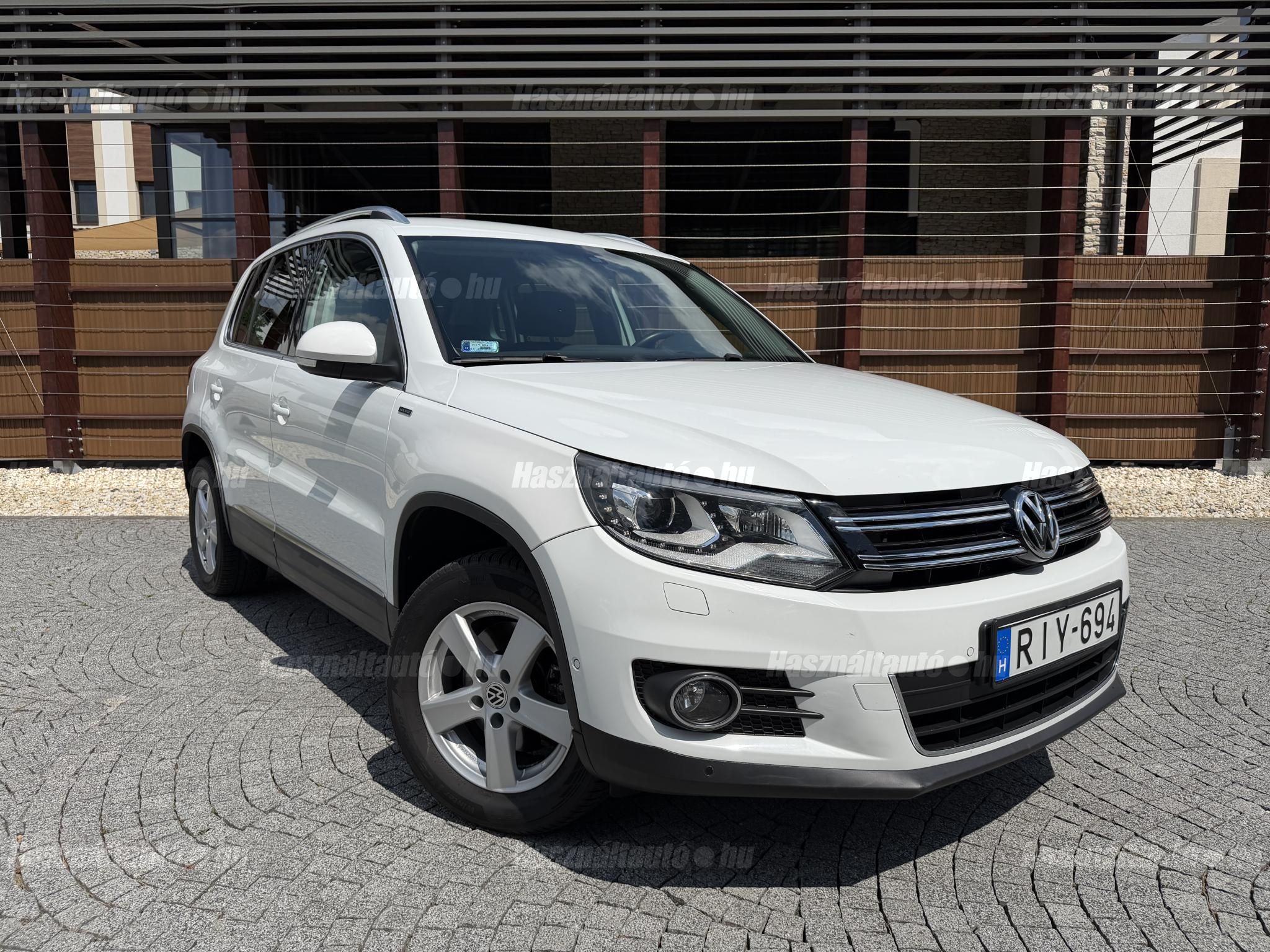 VOLKSWAGEN TIGUAN 2015/11 - 1