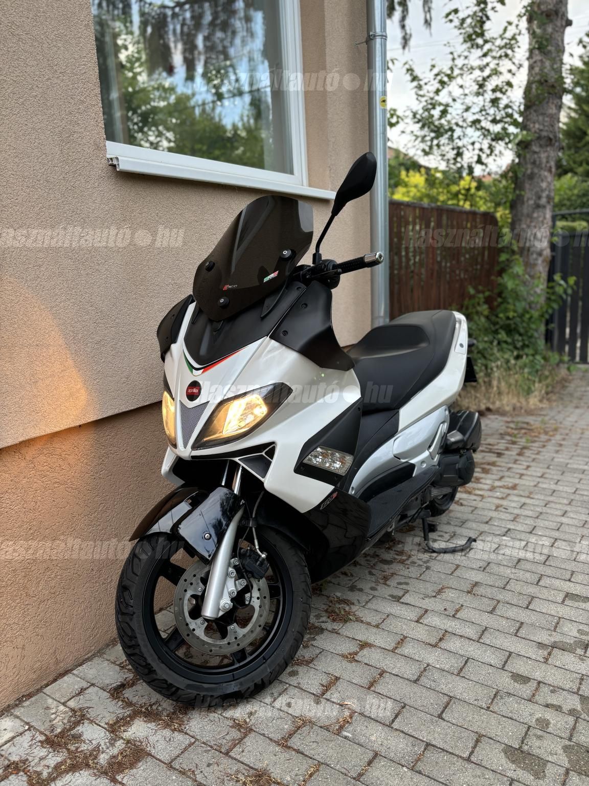 APRILIA SR MAX 125 2013/2 - 1