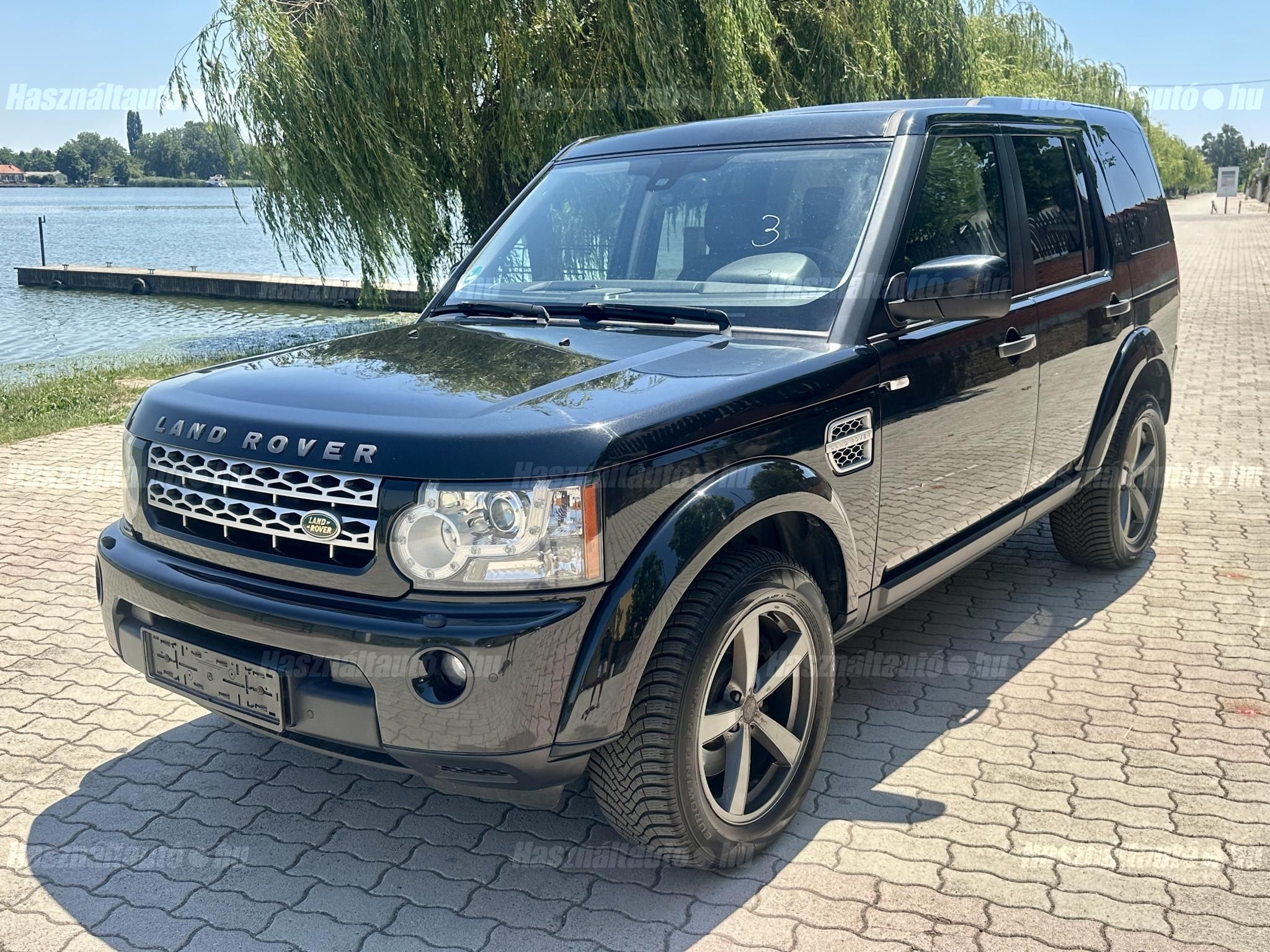 LAND ROVER DISCOVERY 2010/4 - 1