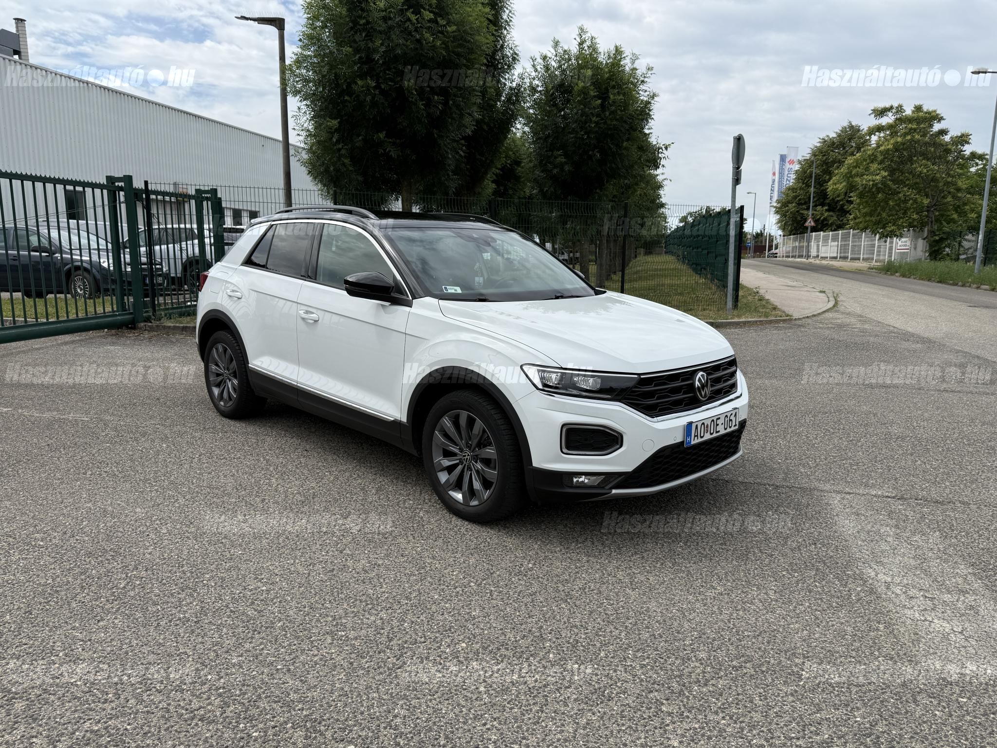 VOLKSWAGEN T-ROC 2021/12 - 1