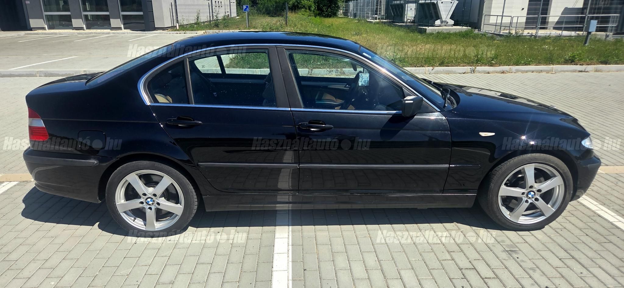 BMW 330 2003/8 - 1