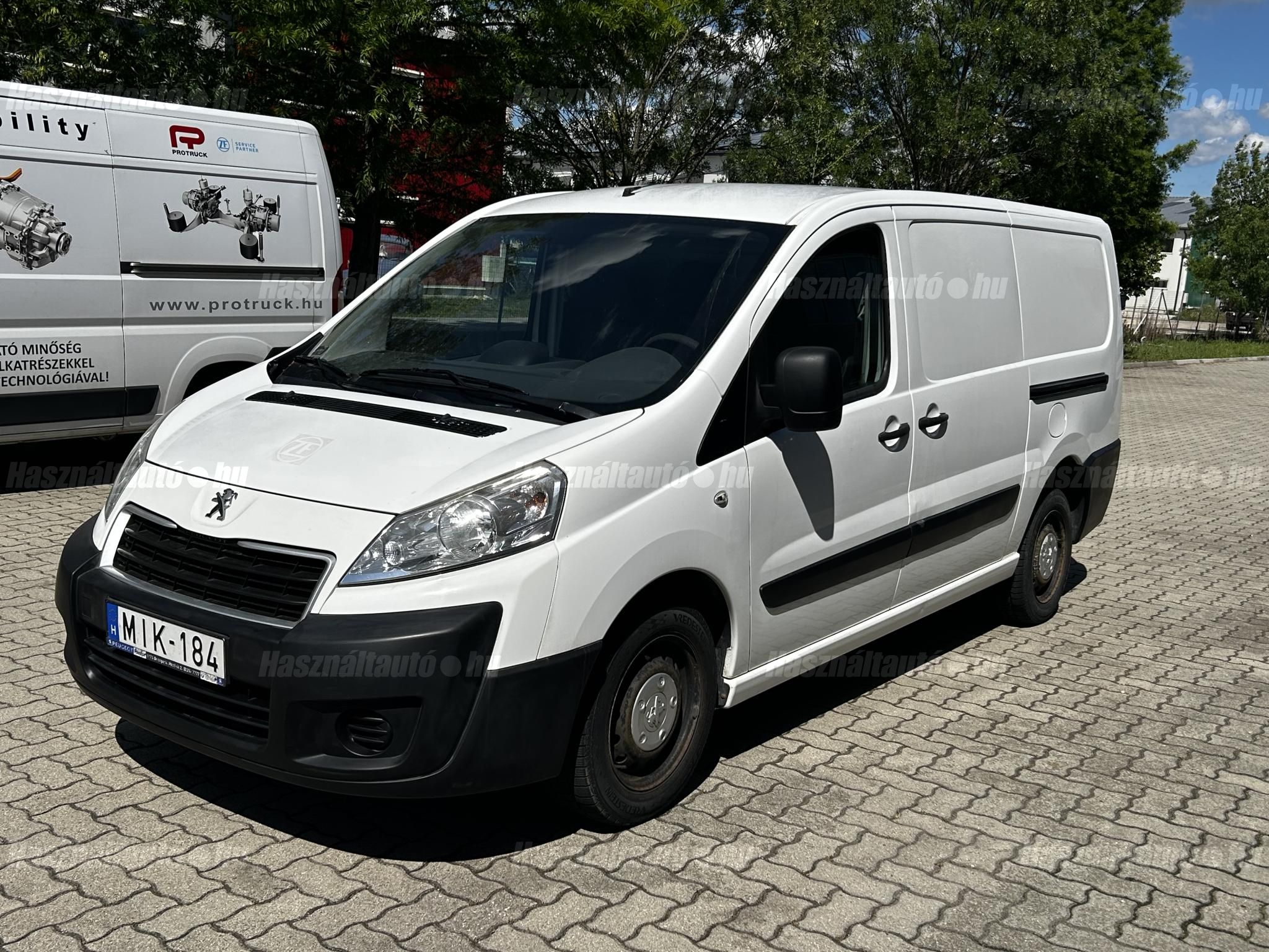 PEUGEOT EXPERT 2013 - 1