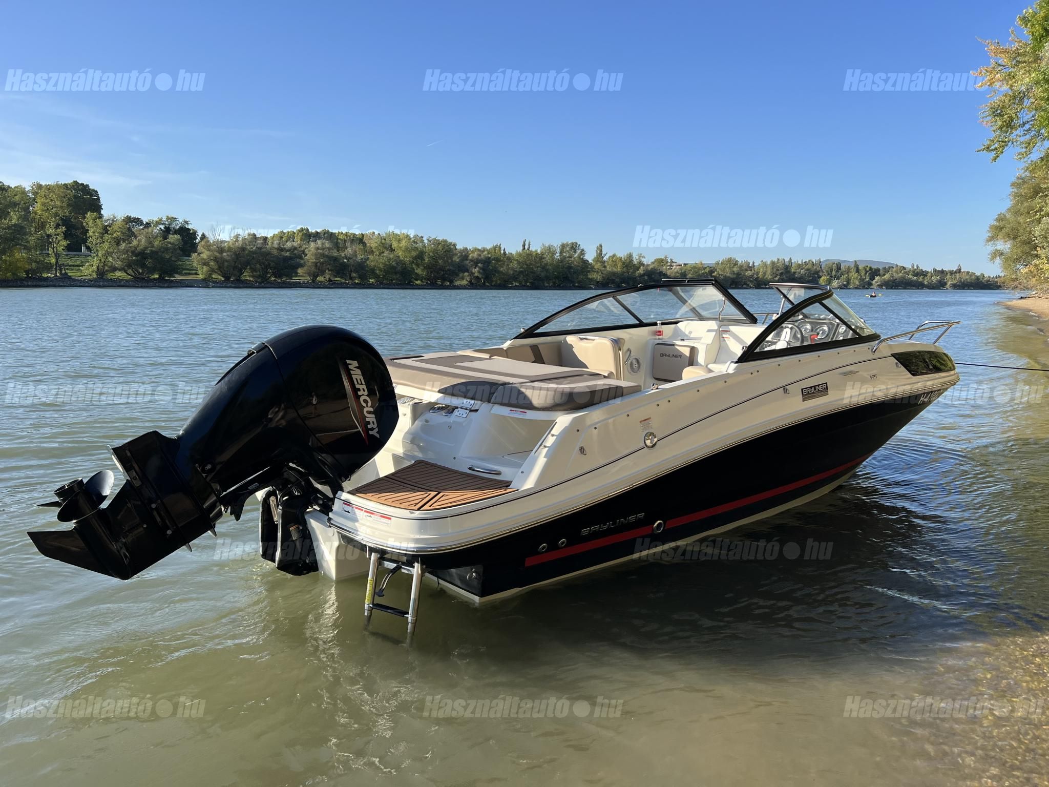 BAYLINER 2023/6 - 1