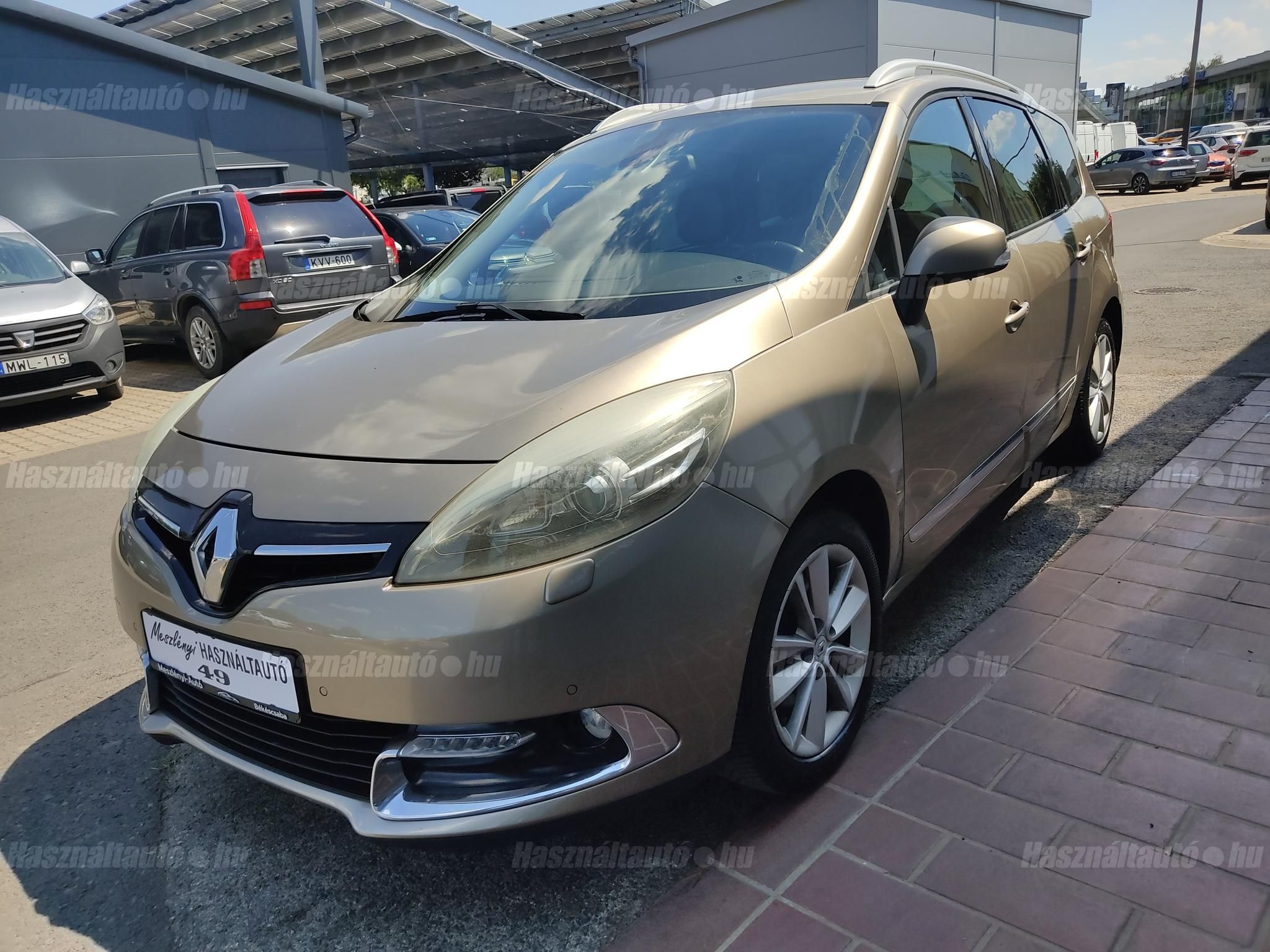 RENAULT GRAND SCENIC 2014/9 - 1