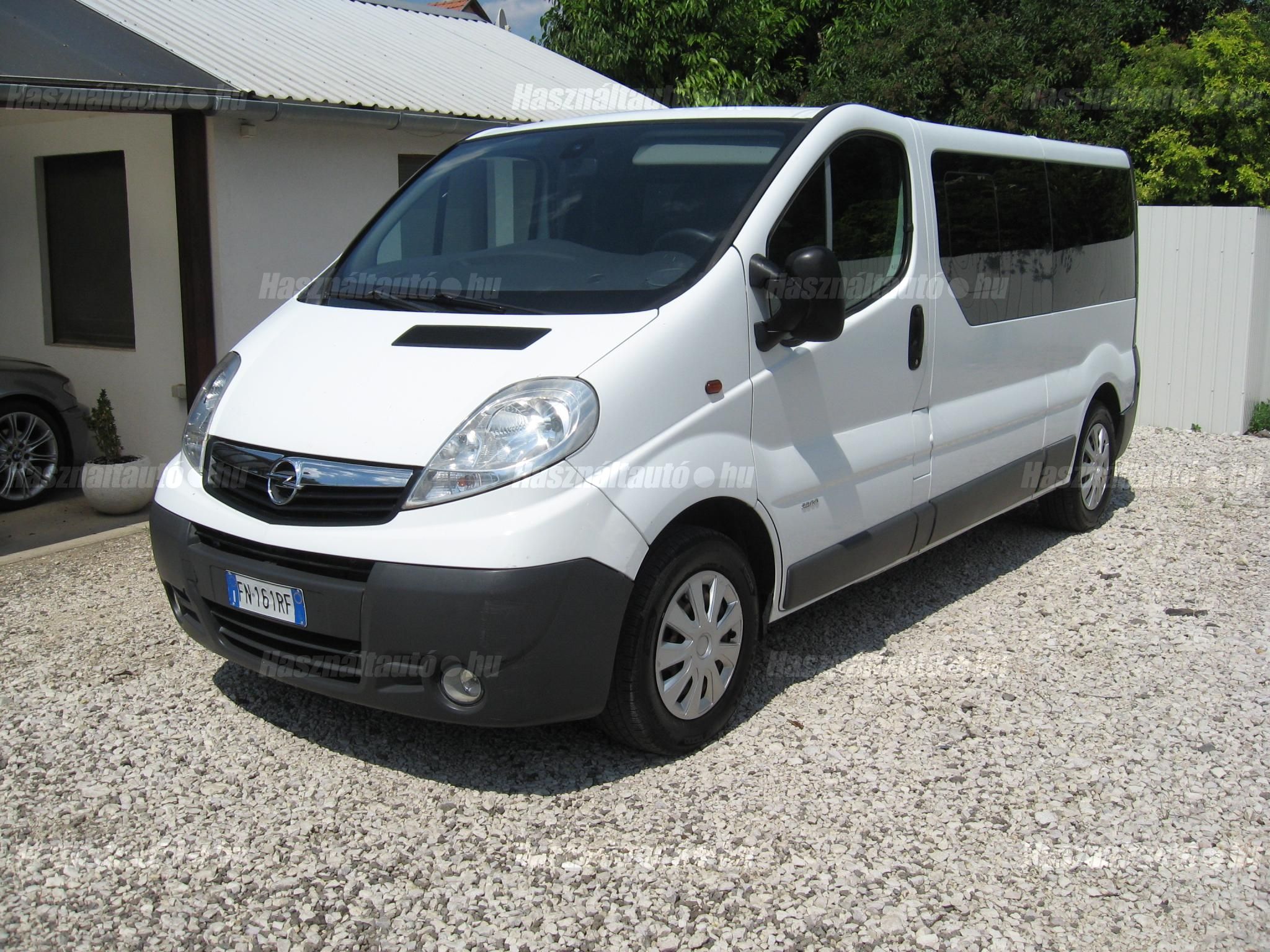OPEL VIVARO 2013/10 - 1