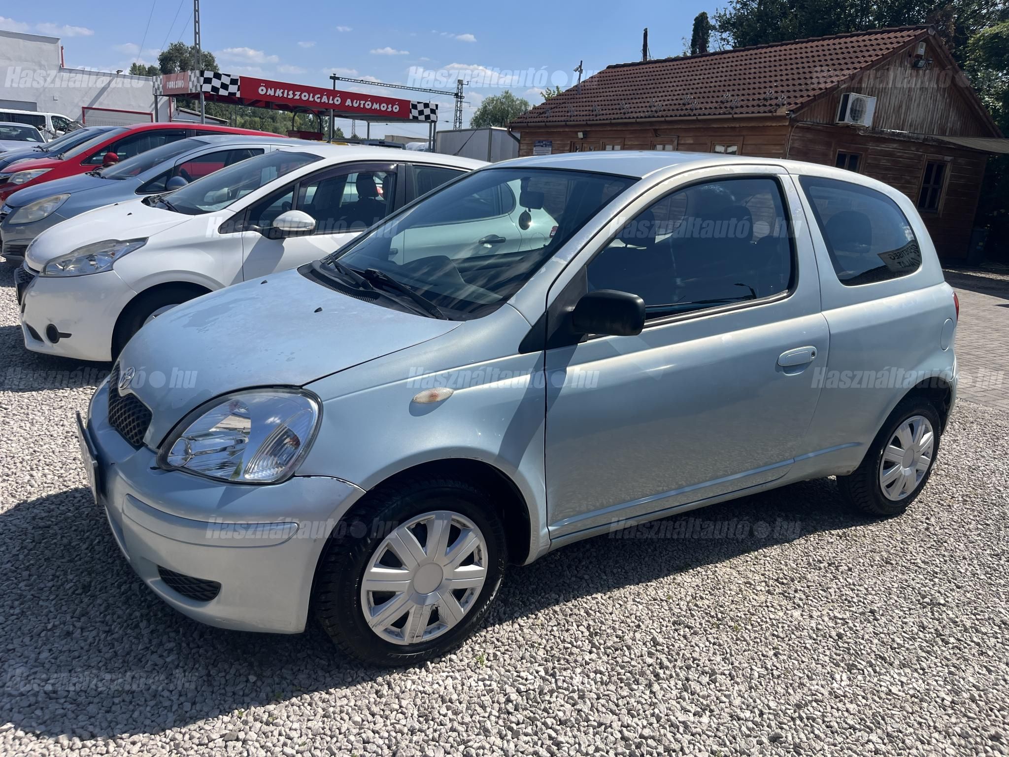 TOYOTA YARIS 2003/7 - 1