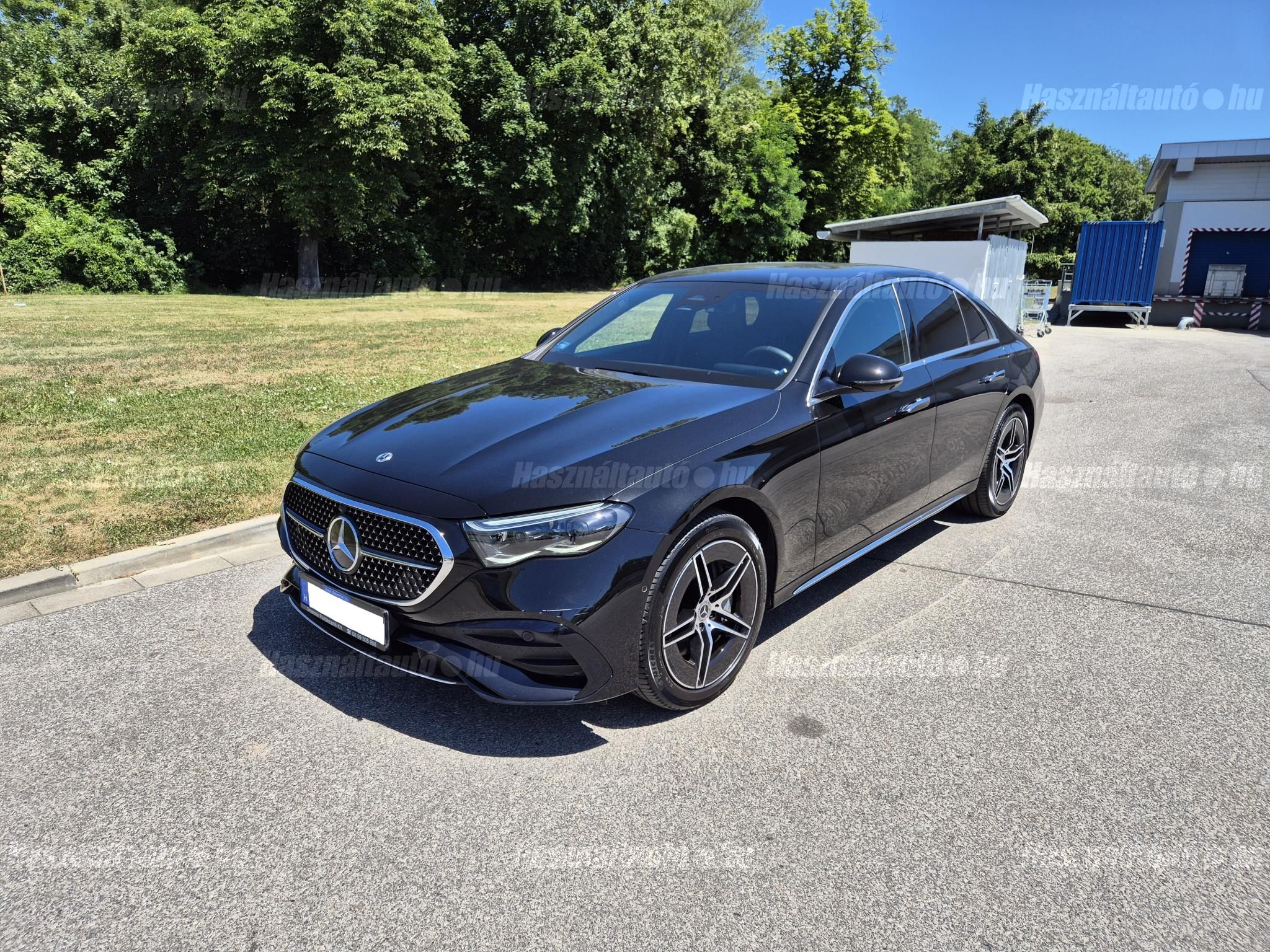 MERCEDES-BENZ E 400 2024 - 1