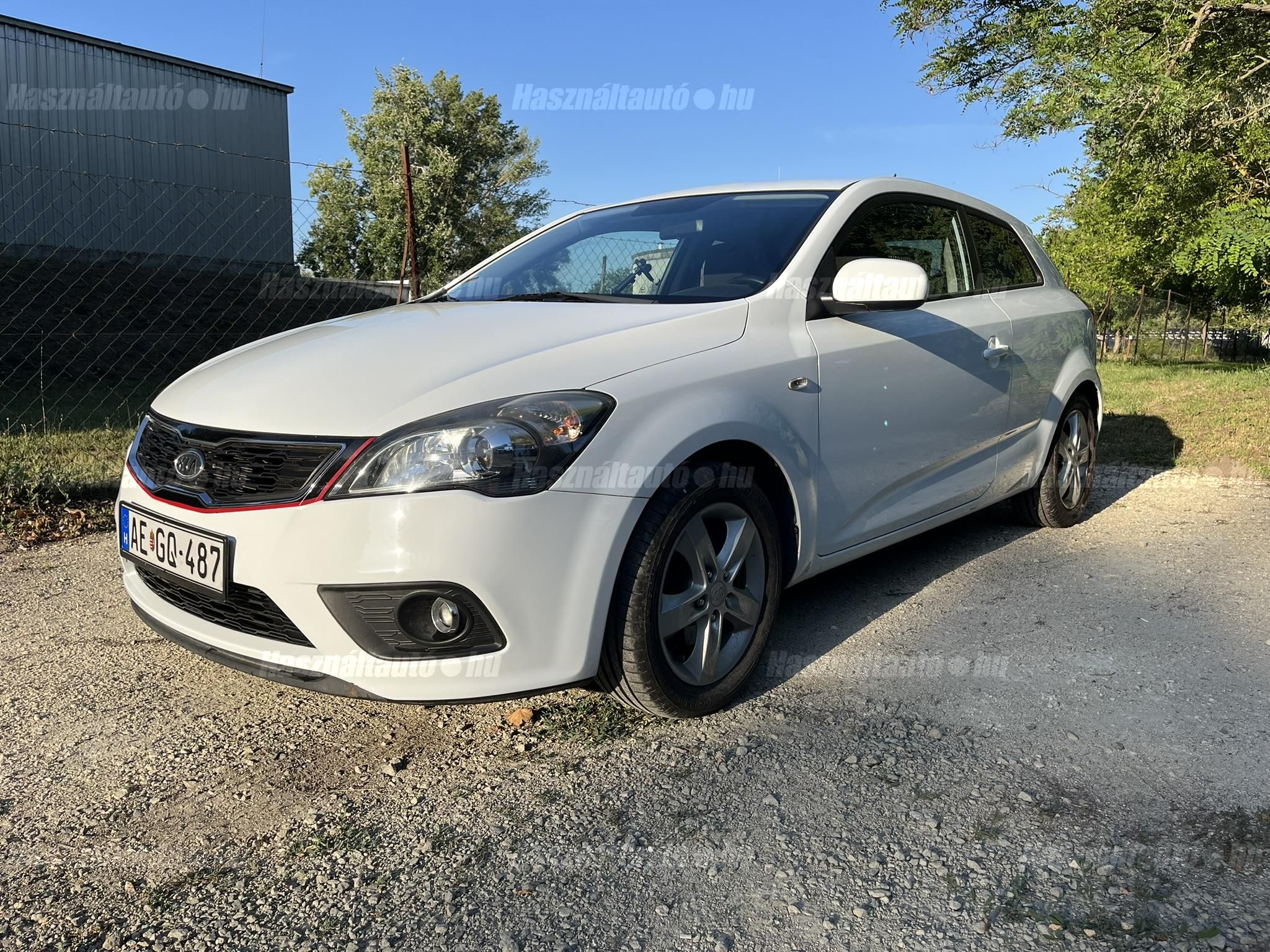 KIA PRO CEE'D 2011/11 - 1