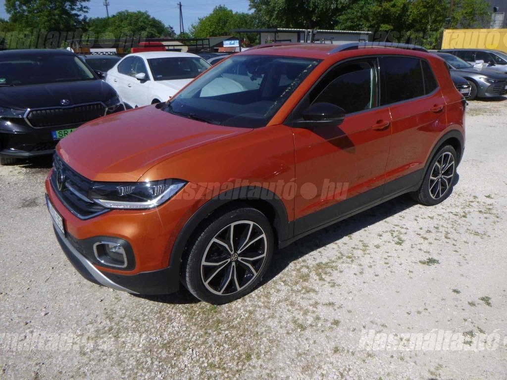 VOLKSWAGEN T-CROSS 2022/10 - 1