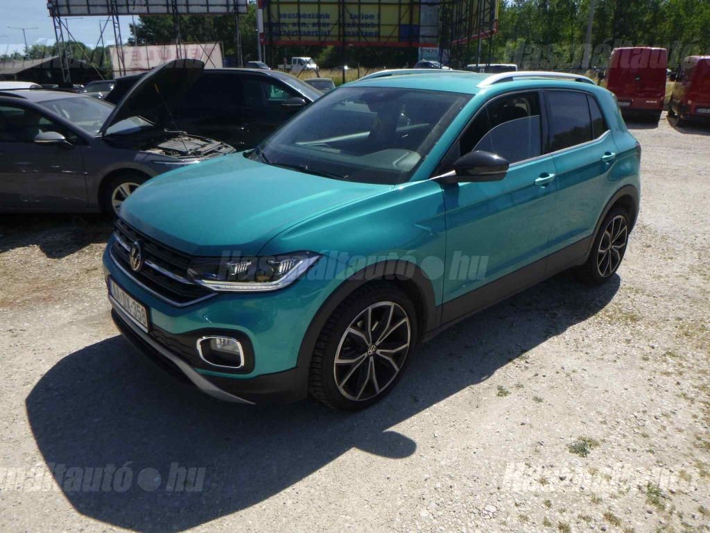 VOLKSWAGEN T-CROSS 2022/10 - 1