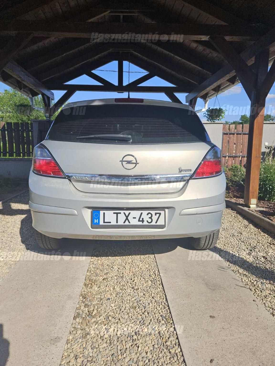 OPEL ASTRA H 2010/10 - 1