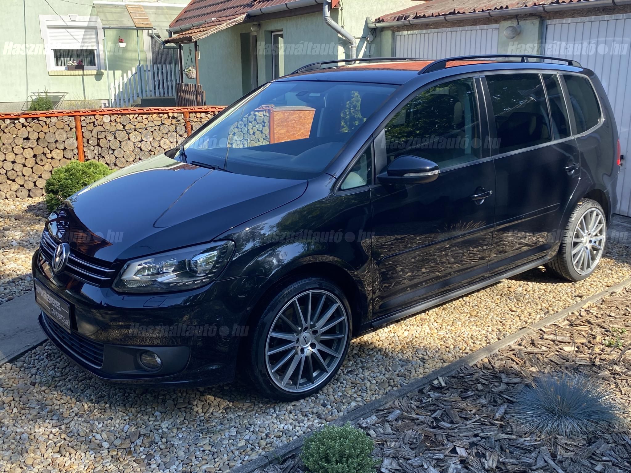 VOLKSWAGEN TOURAN 2014/7 - 1