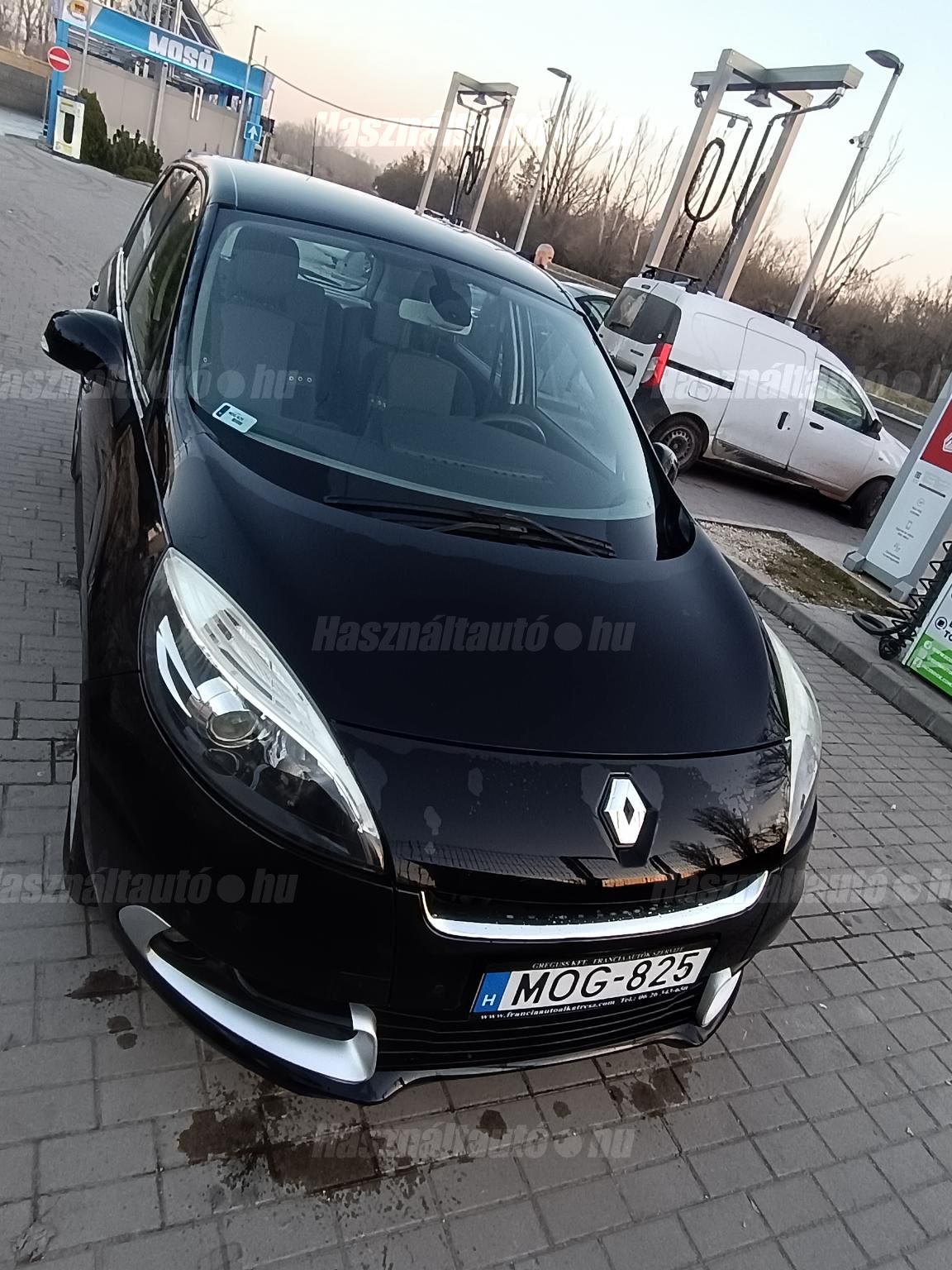 RENAULT SCENIC 2012/5 - 1
