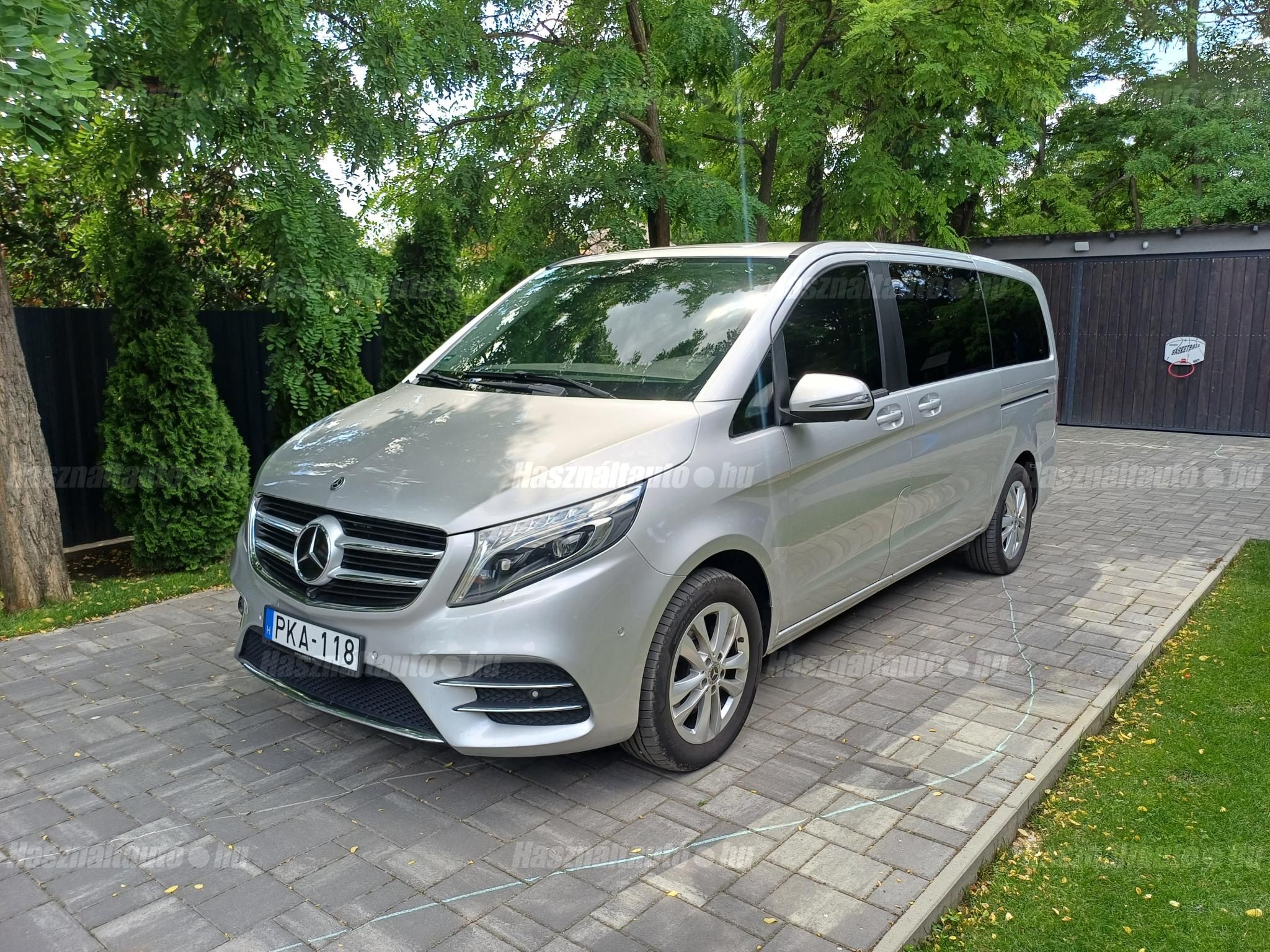 MERCEDES-BENZ V-OSZTÁLY 2017/8 - 1