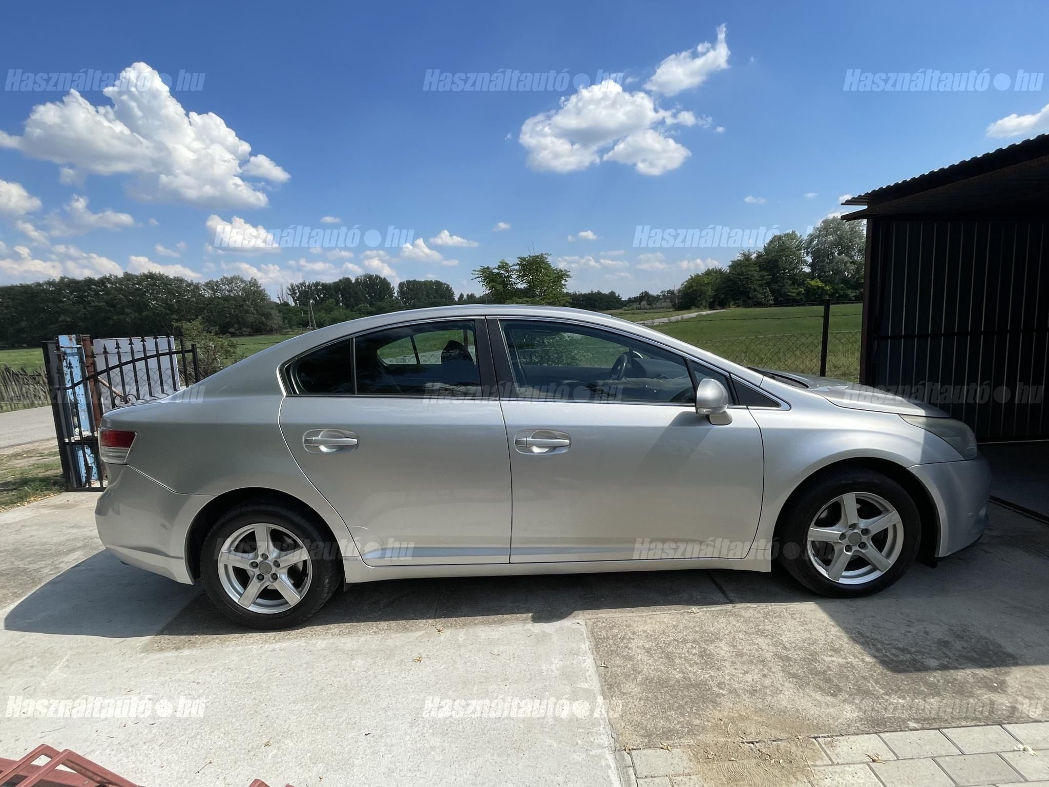 TOYOTA AVENSIS 2009/5 - 1