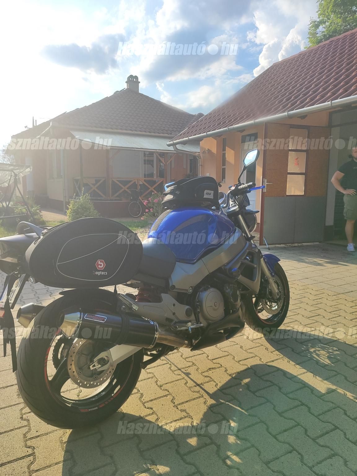 HONDA X11 2000/3 - 1