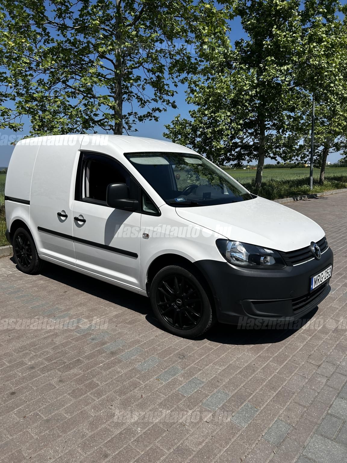 VOLKSWAGEN CADDY 2013 - 1