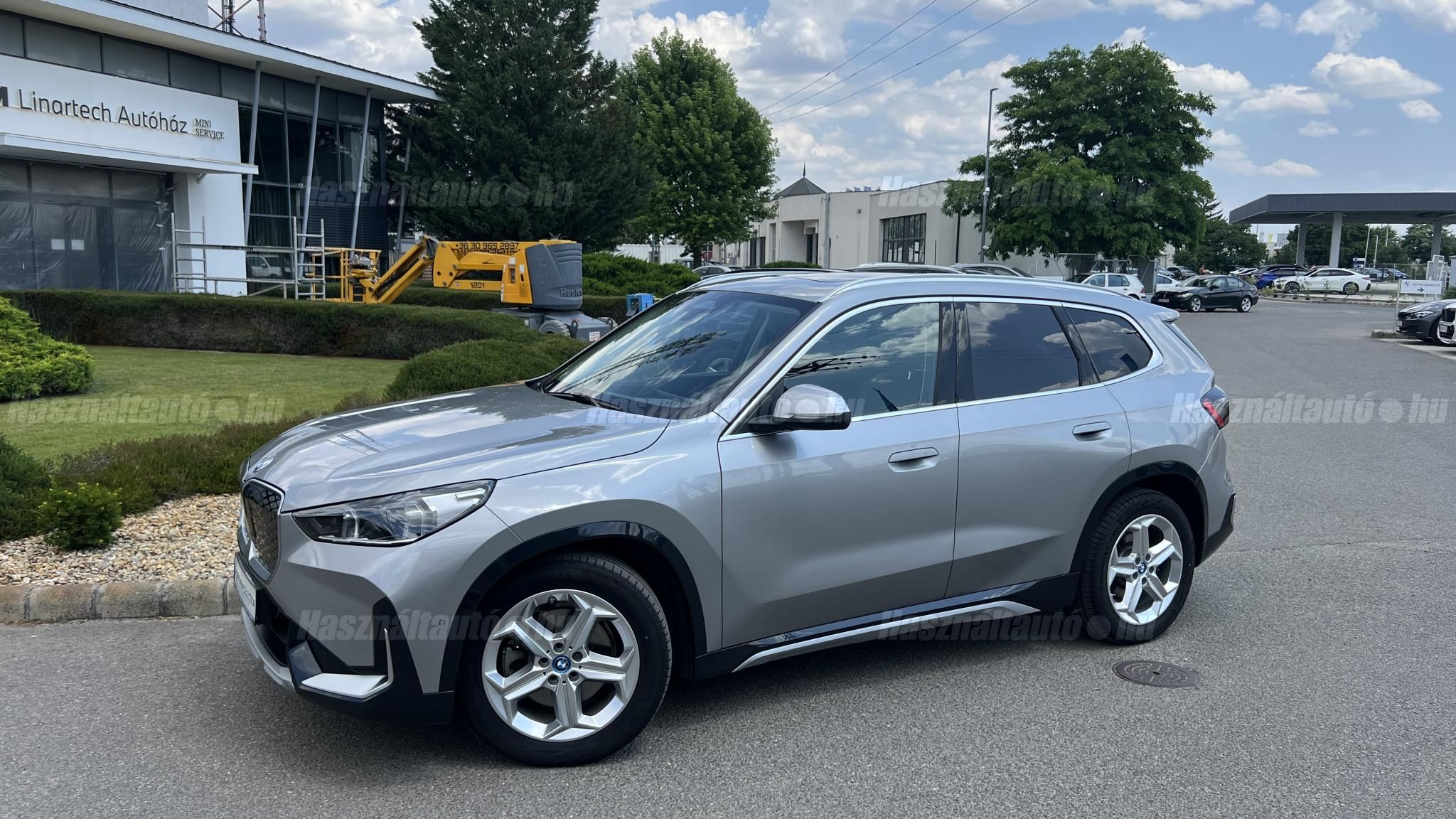 BMW IX1 2025/5 - 1