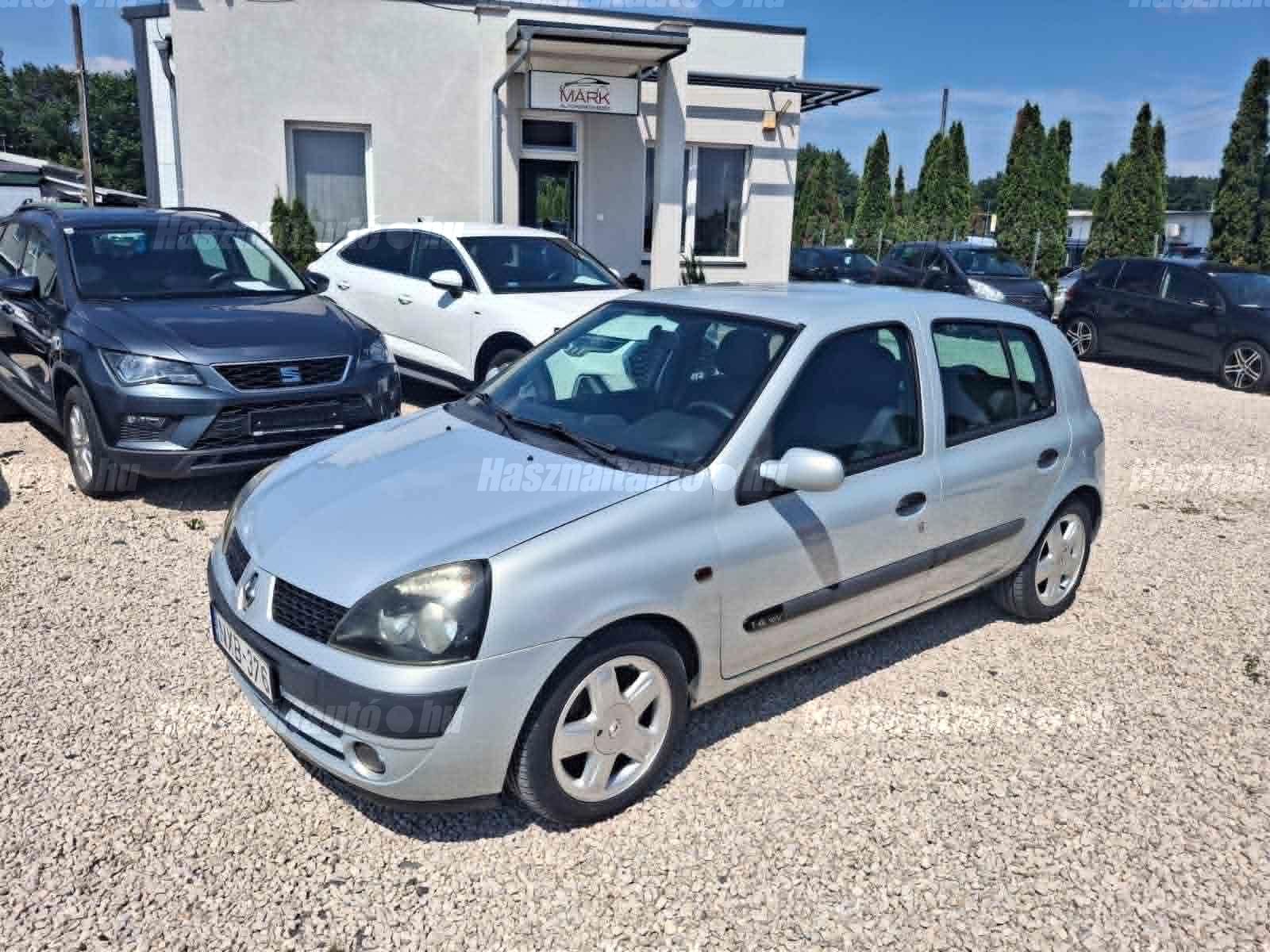 RENAULT CLIO 2002/1 - 1