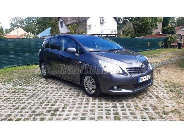 TOYOTA VERSO 2011 - 1