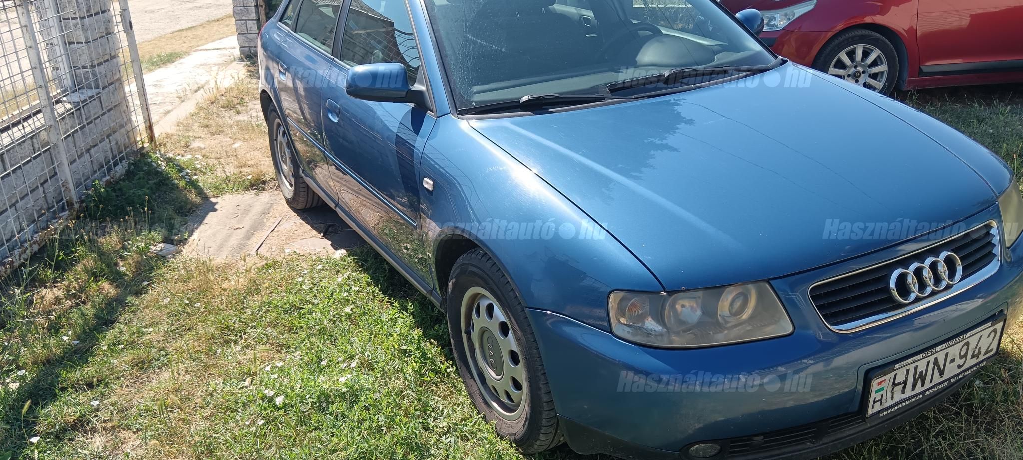 AUDI A3 2001/11 - 1