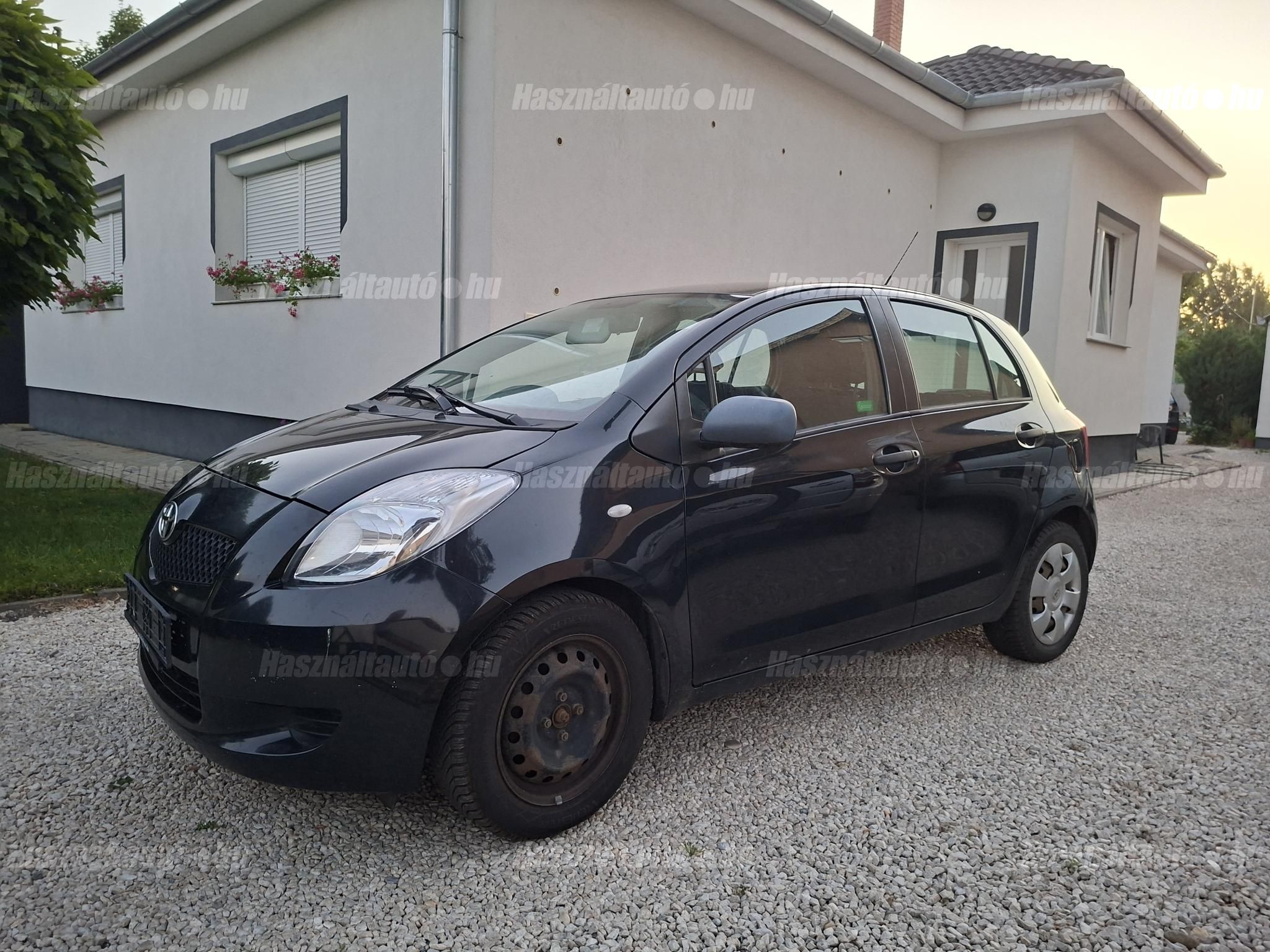 TOYOTA YARIS 2008/10 - 1