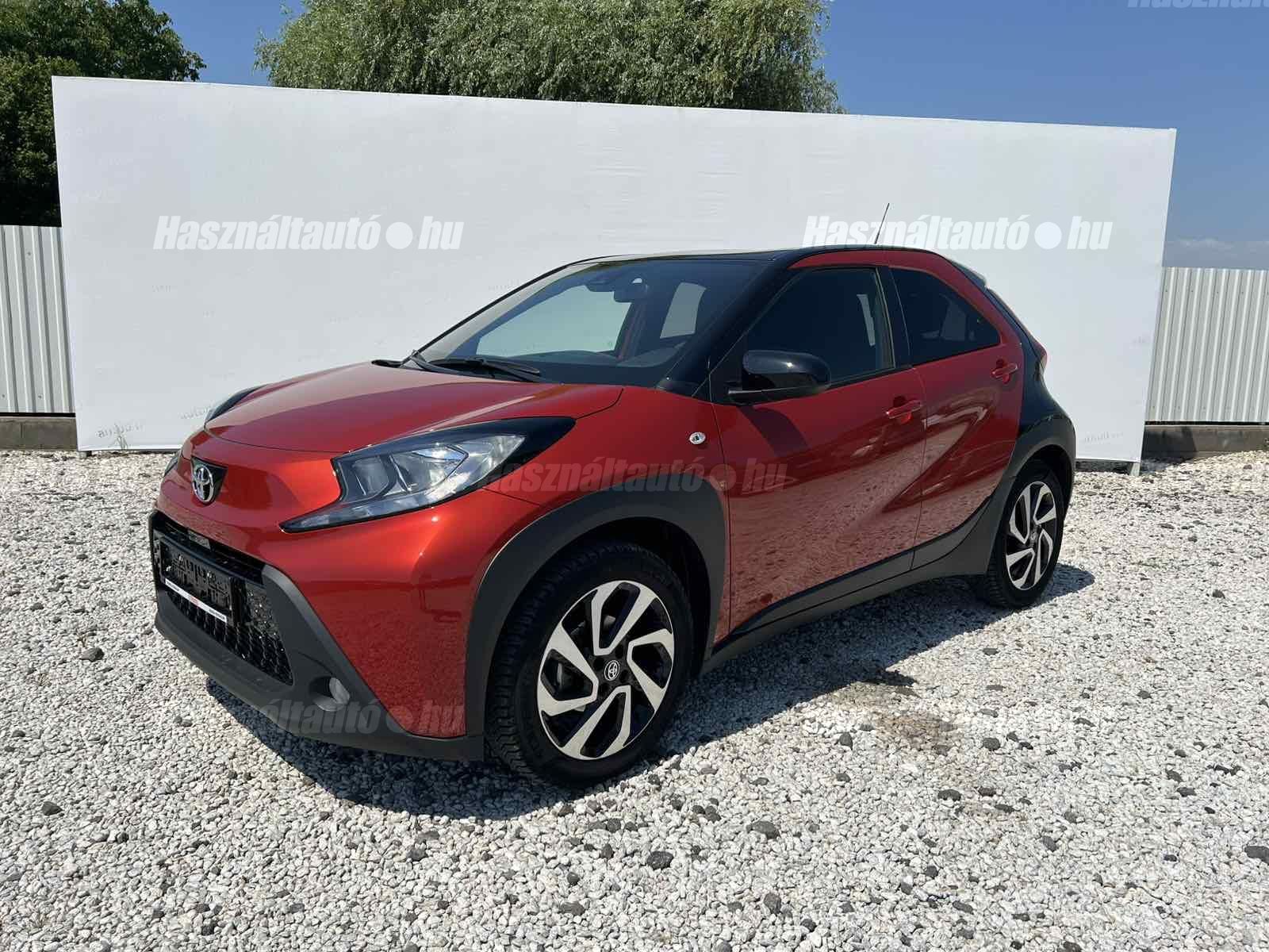 TOYOTA AYGO 2023/9 - 1