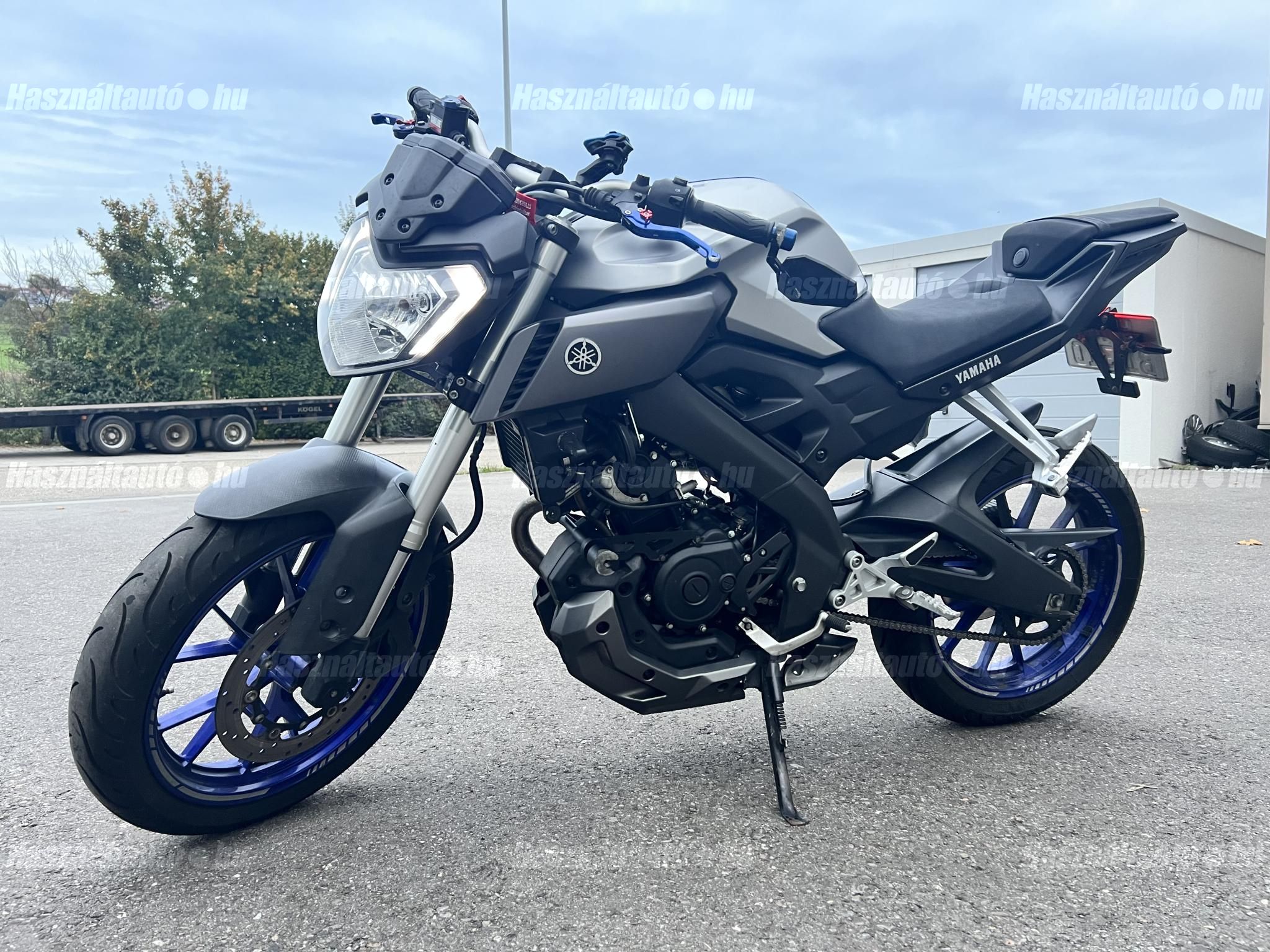 YAMAHA MT-125 2014/4 - 1