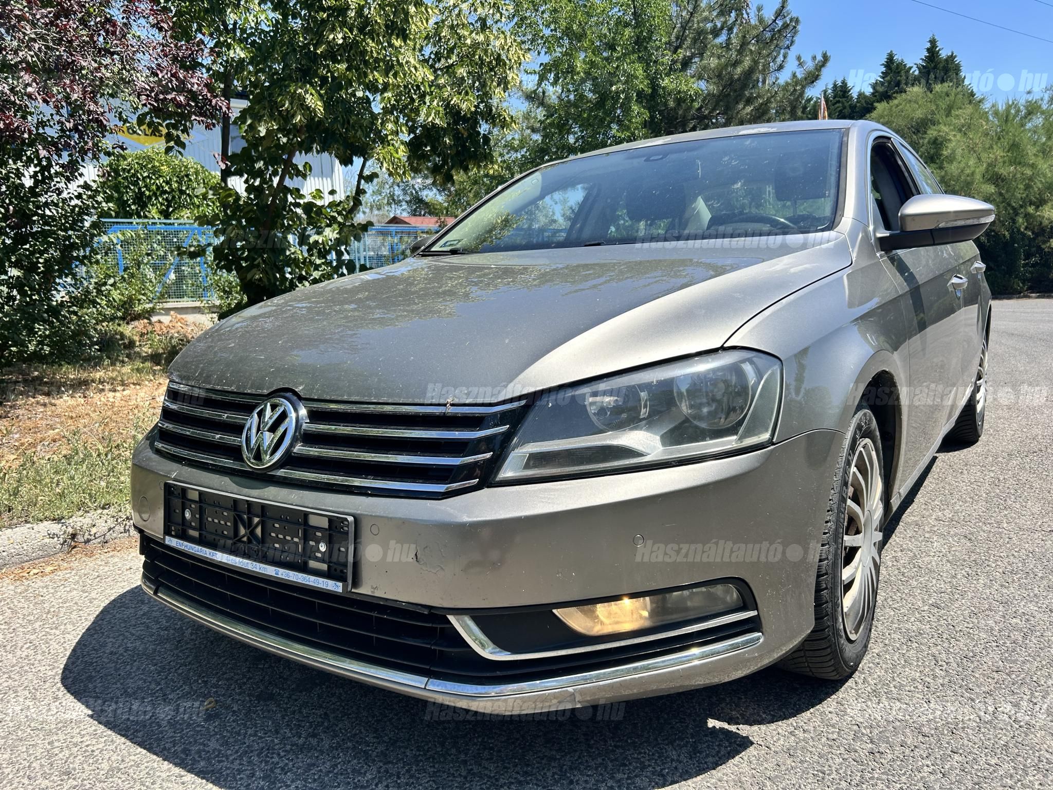 VOLKSWAGEN PASSAT 2013/1 - 1